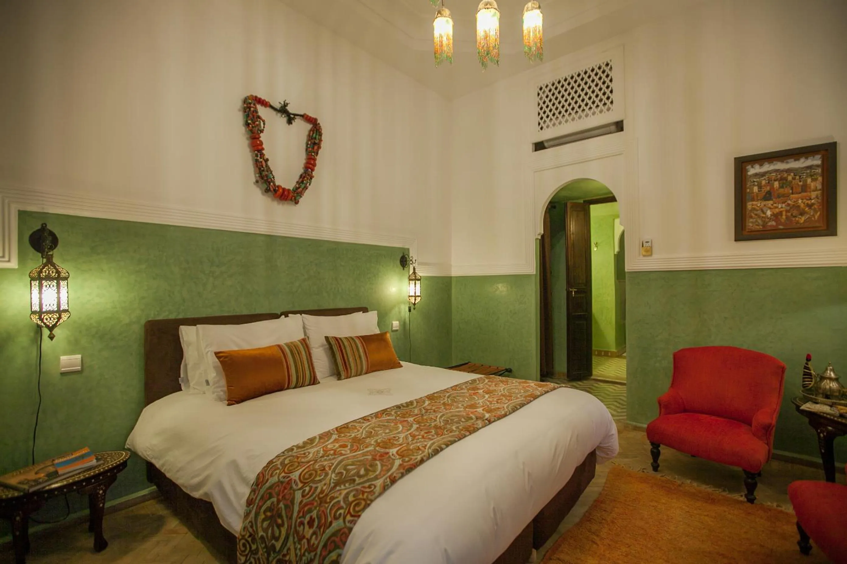 Photo of the whole room, Bed in Riad le Clos des Arts