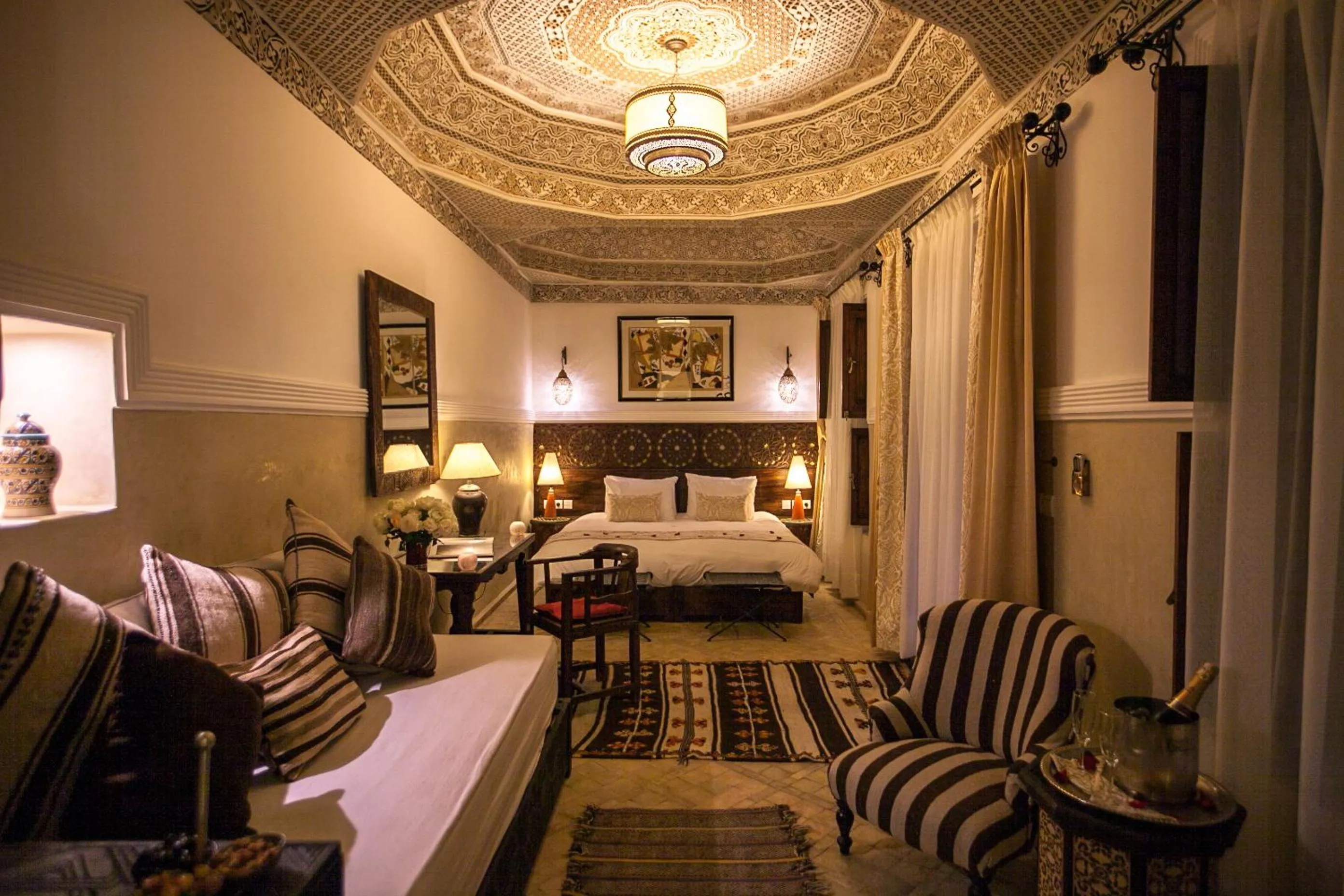 Photo of the whole room, Bed in Riad le Clos des Arts