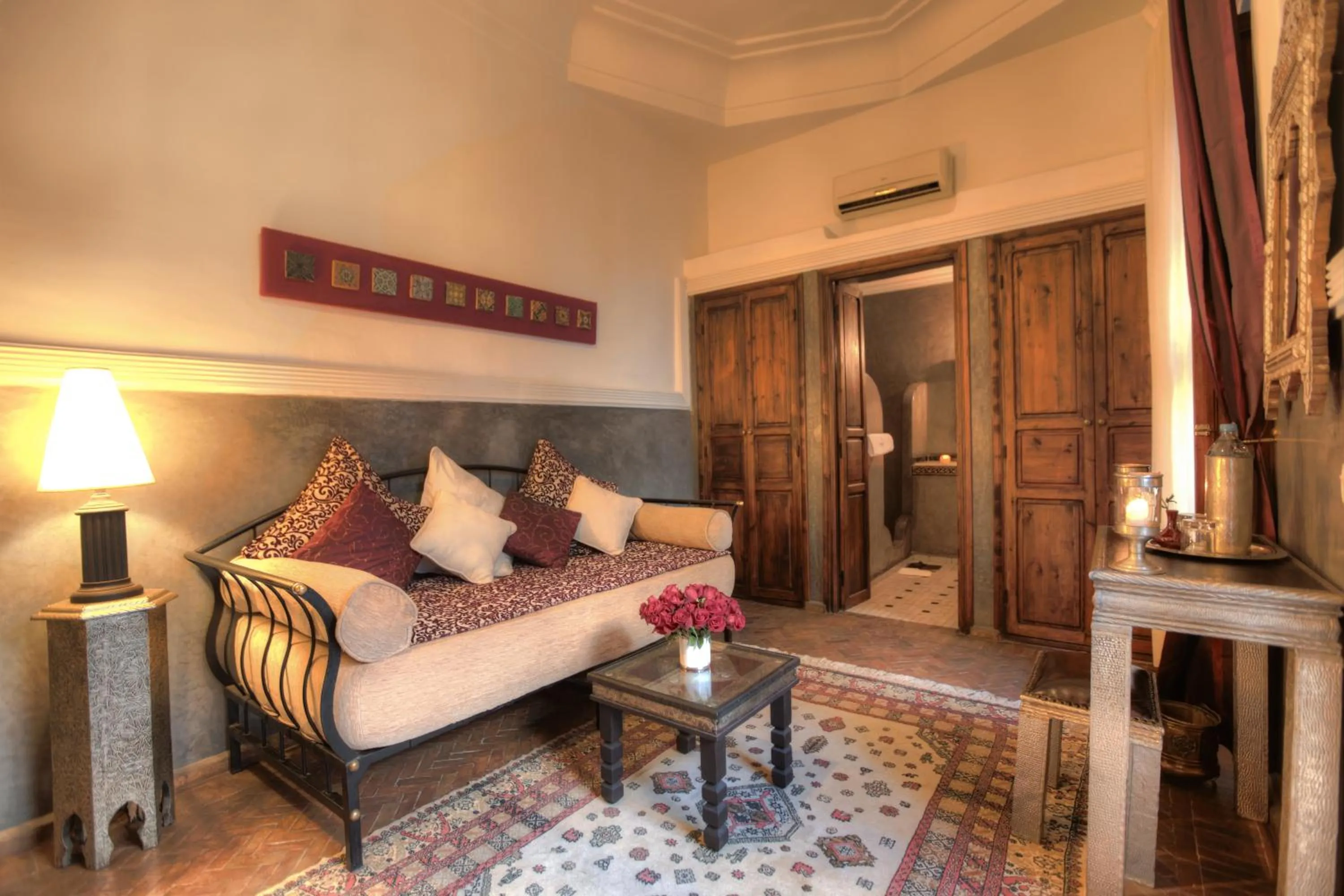 Bedroom in Riad le Clos des Arts