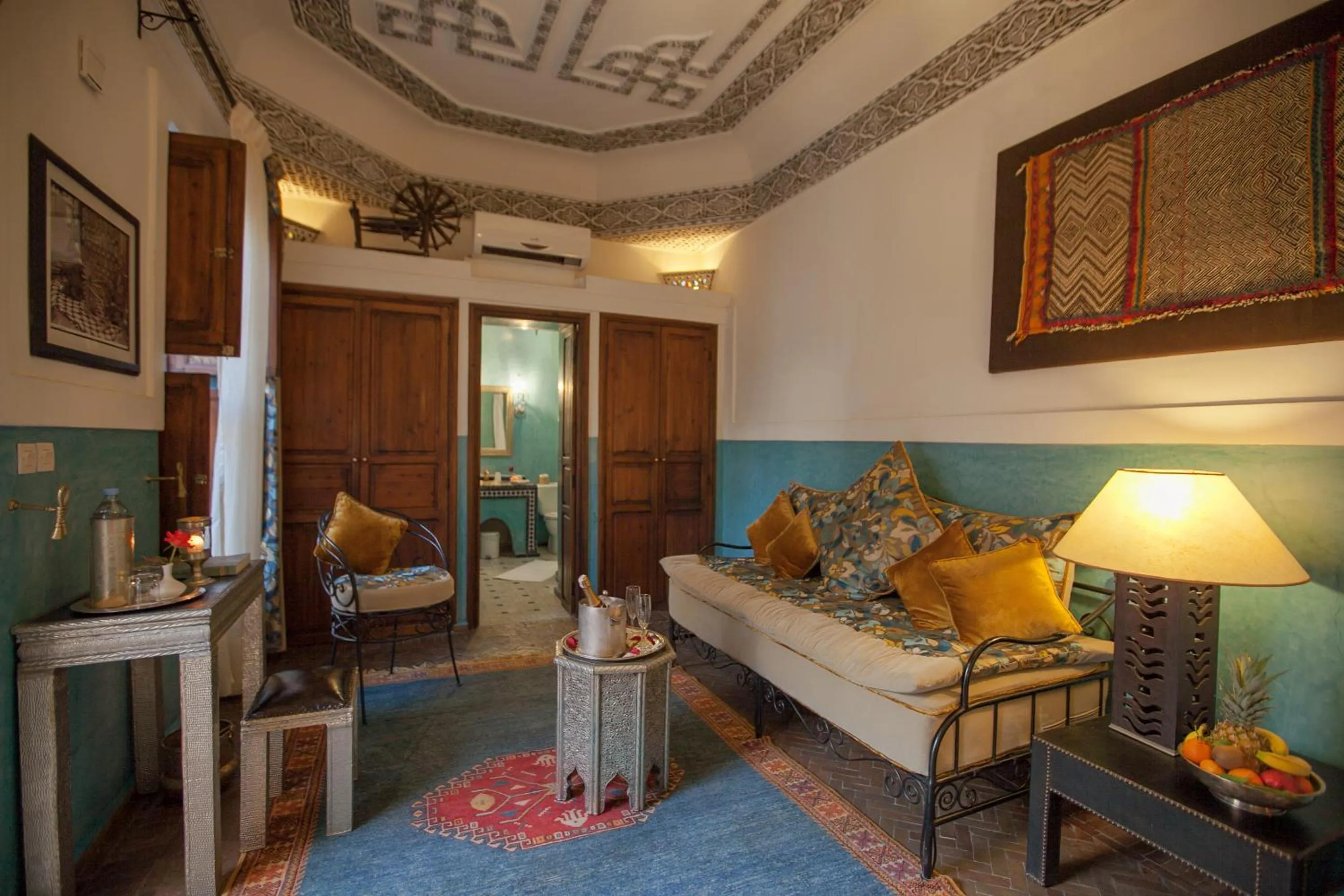 Photo of the whole room in Riad le Clos des Arts