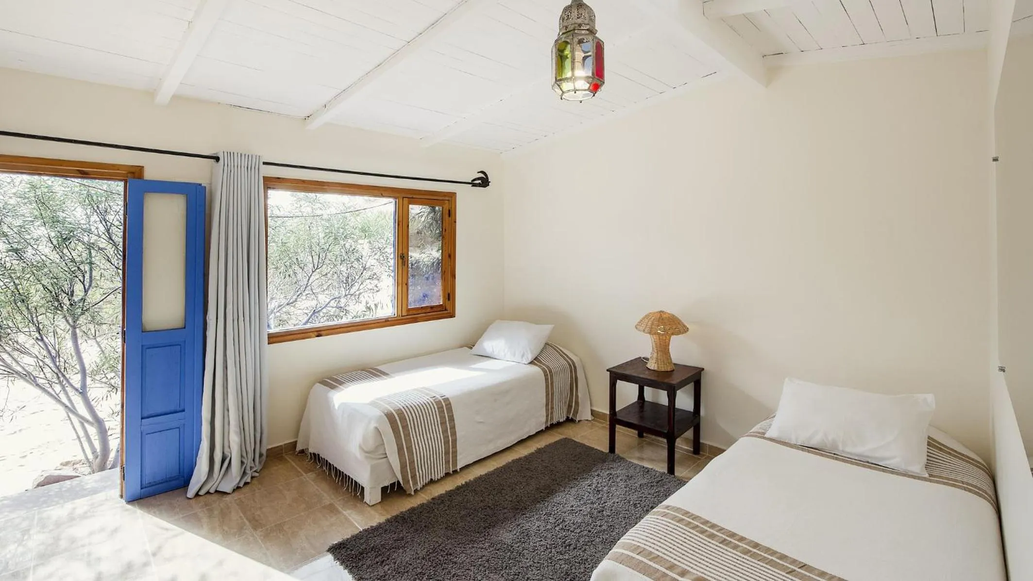 Bed in Dakhla Attitude