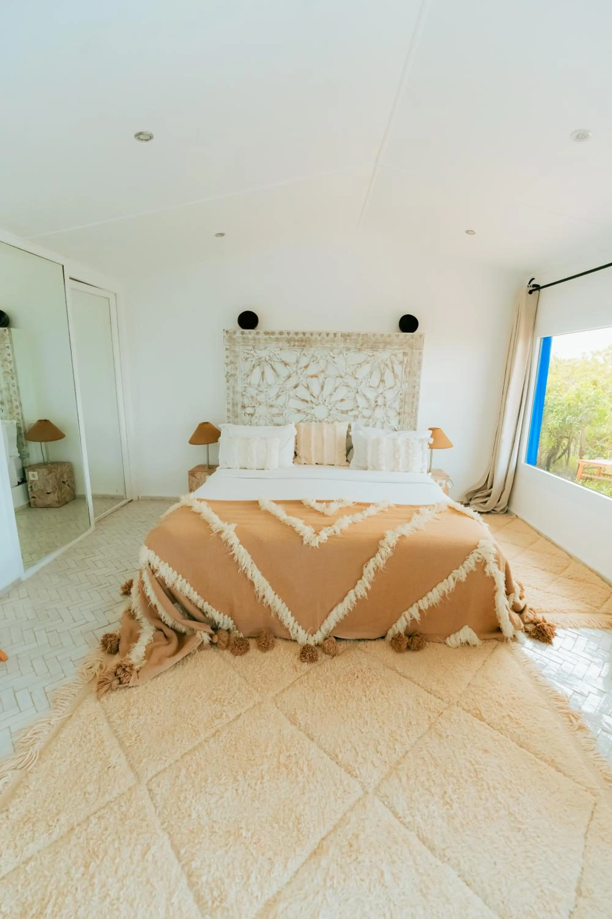 Bed in Dakhla Attitude