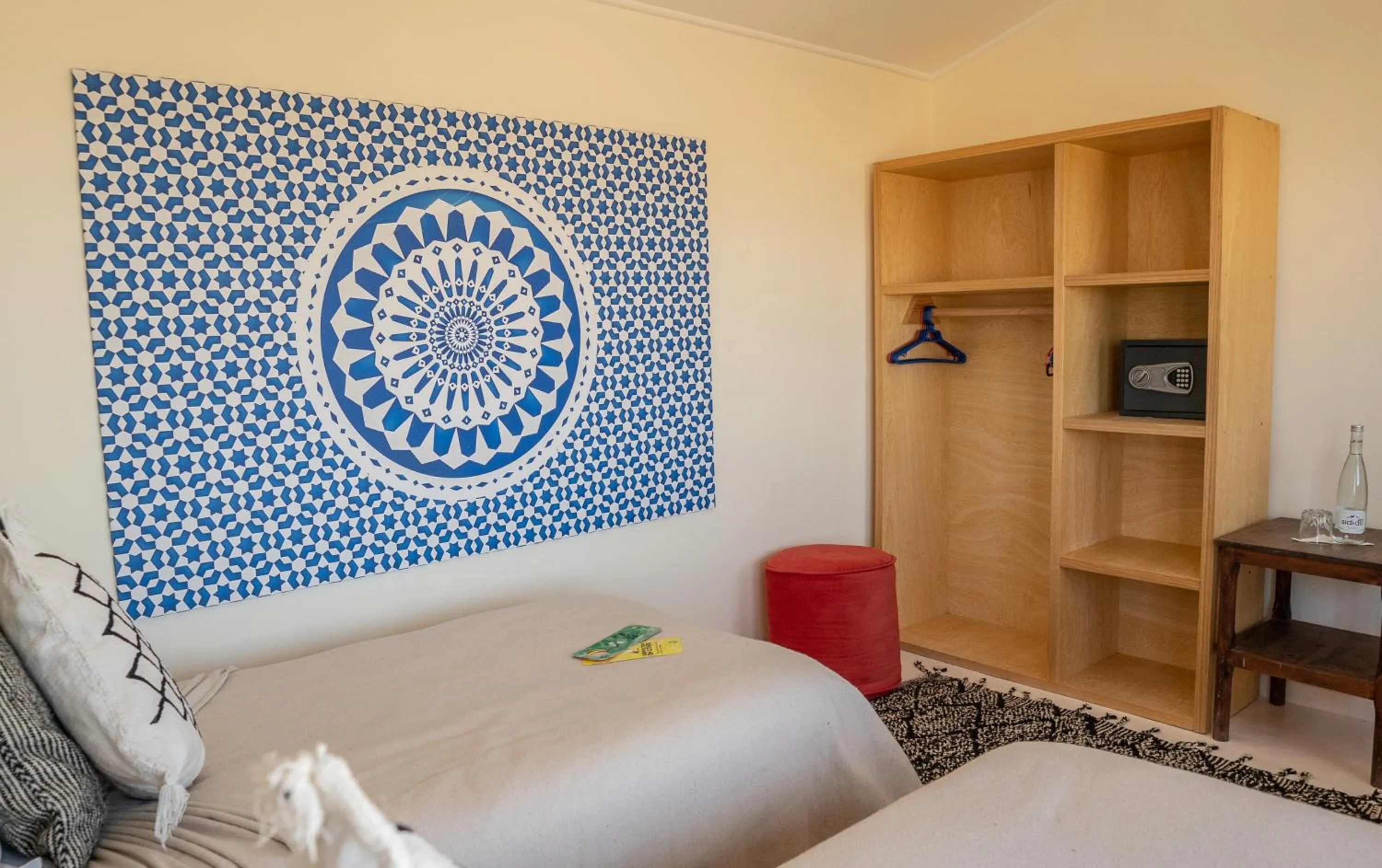 Bed in Dakhla Attitude