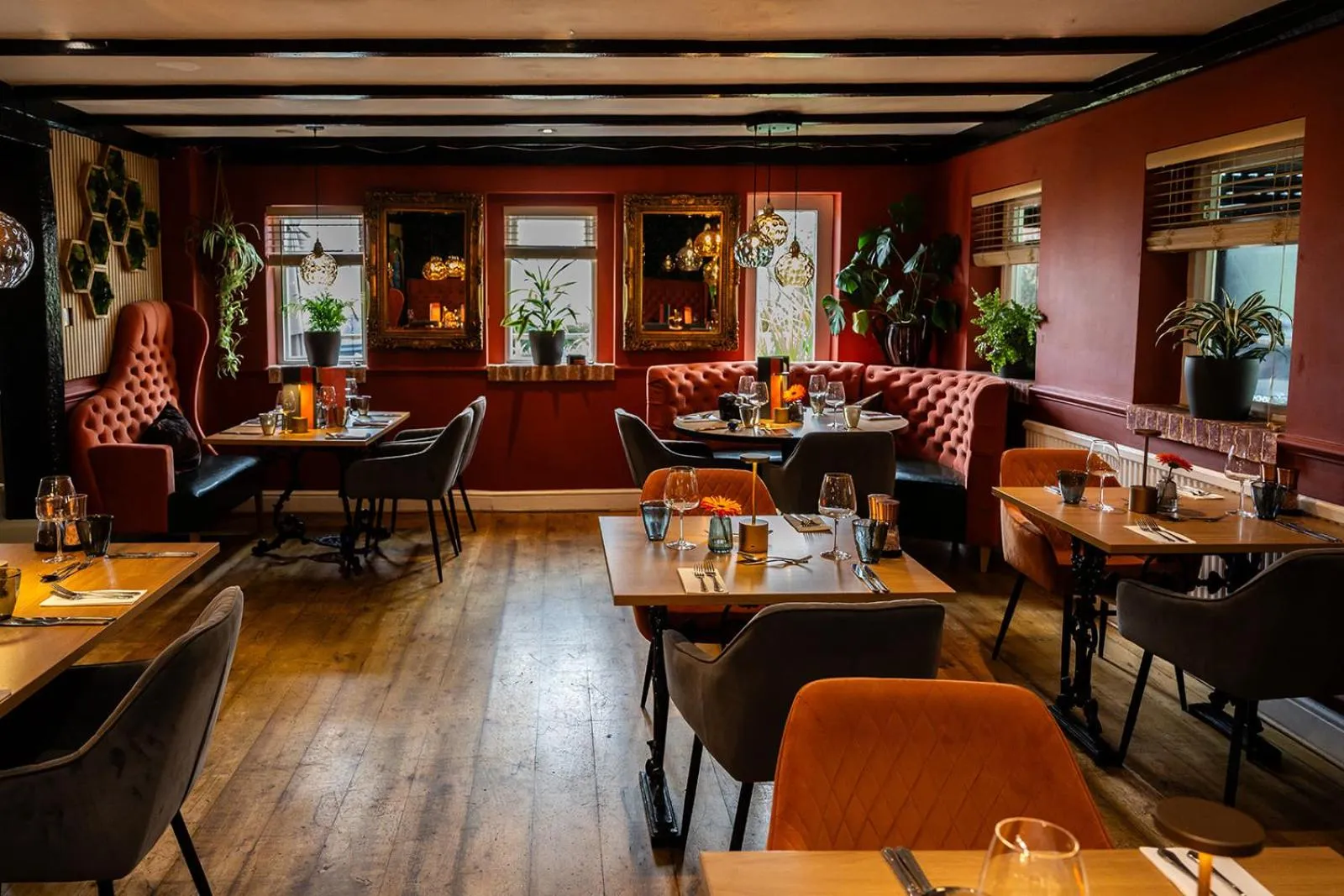 Restaurant/places to eat in Tottington Manor Hotel