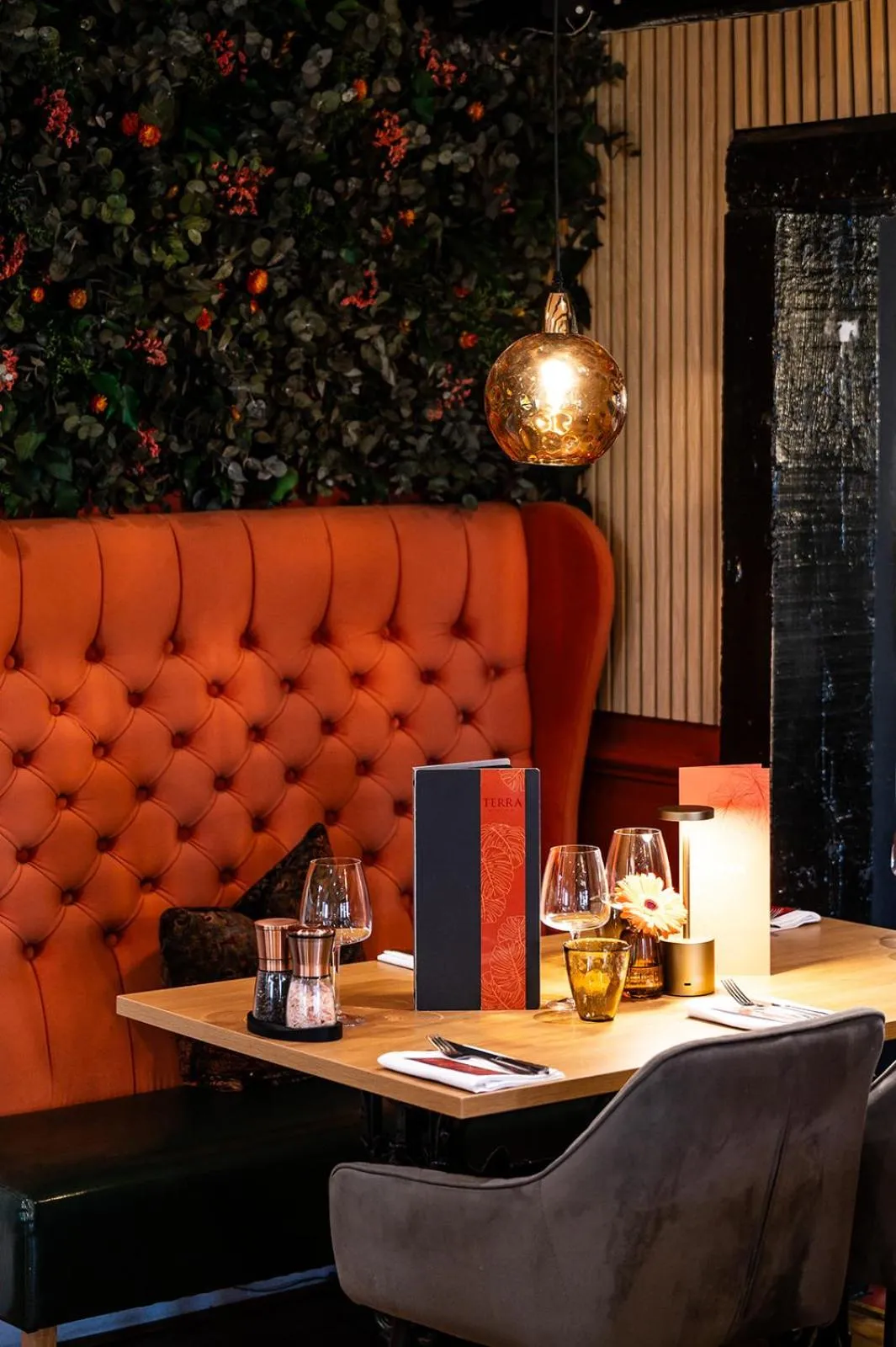 Restaurant/places to eat in Tottington Manor Hotel