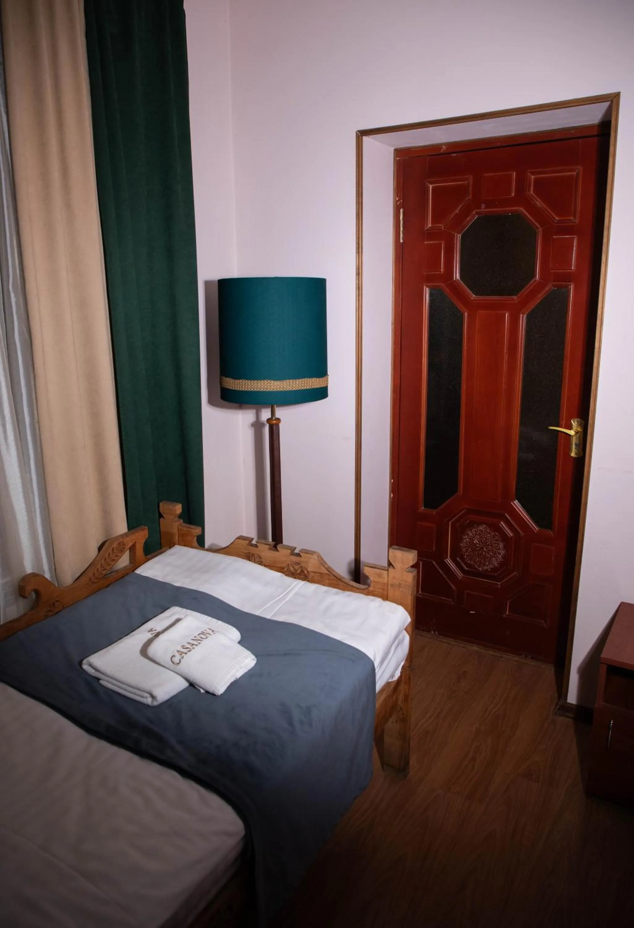 Bed in Casanova Inn - Boutique Hotel