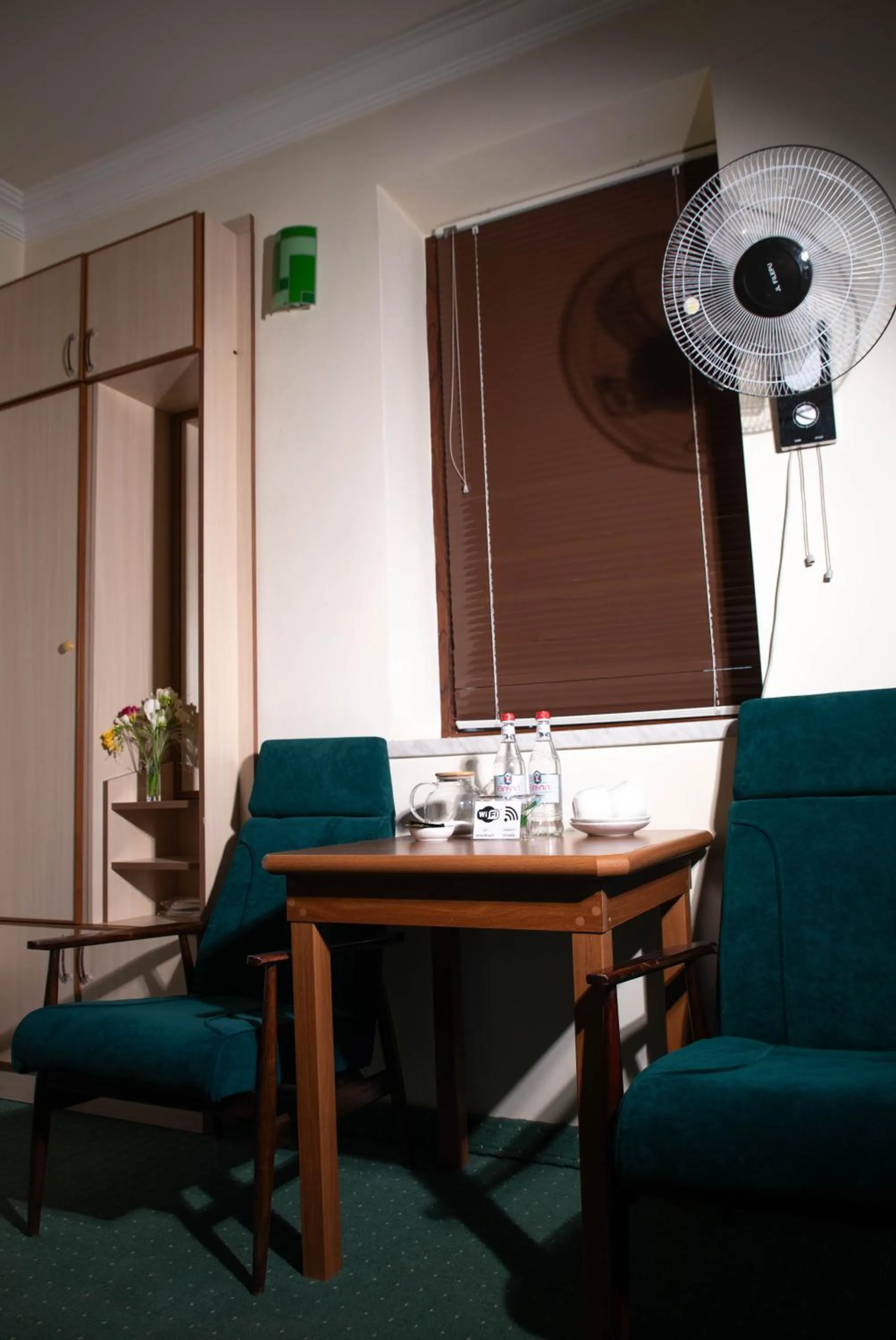 wardrobe in Casanova Inn - Boutique Hotel