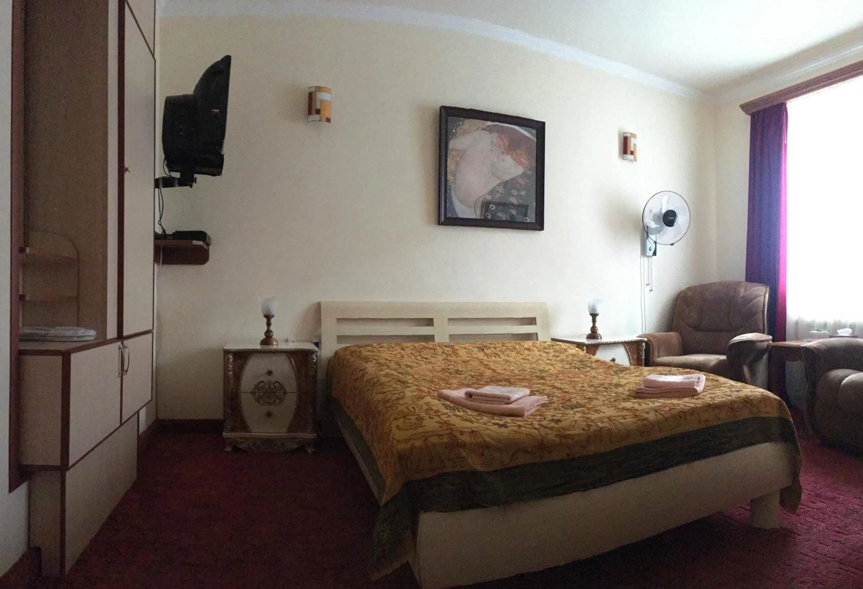 Photo of the whole room, Bed in Casanova Inn - Boutique Hotel
