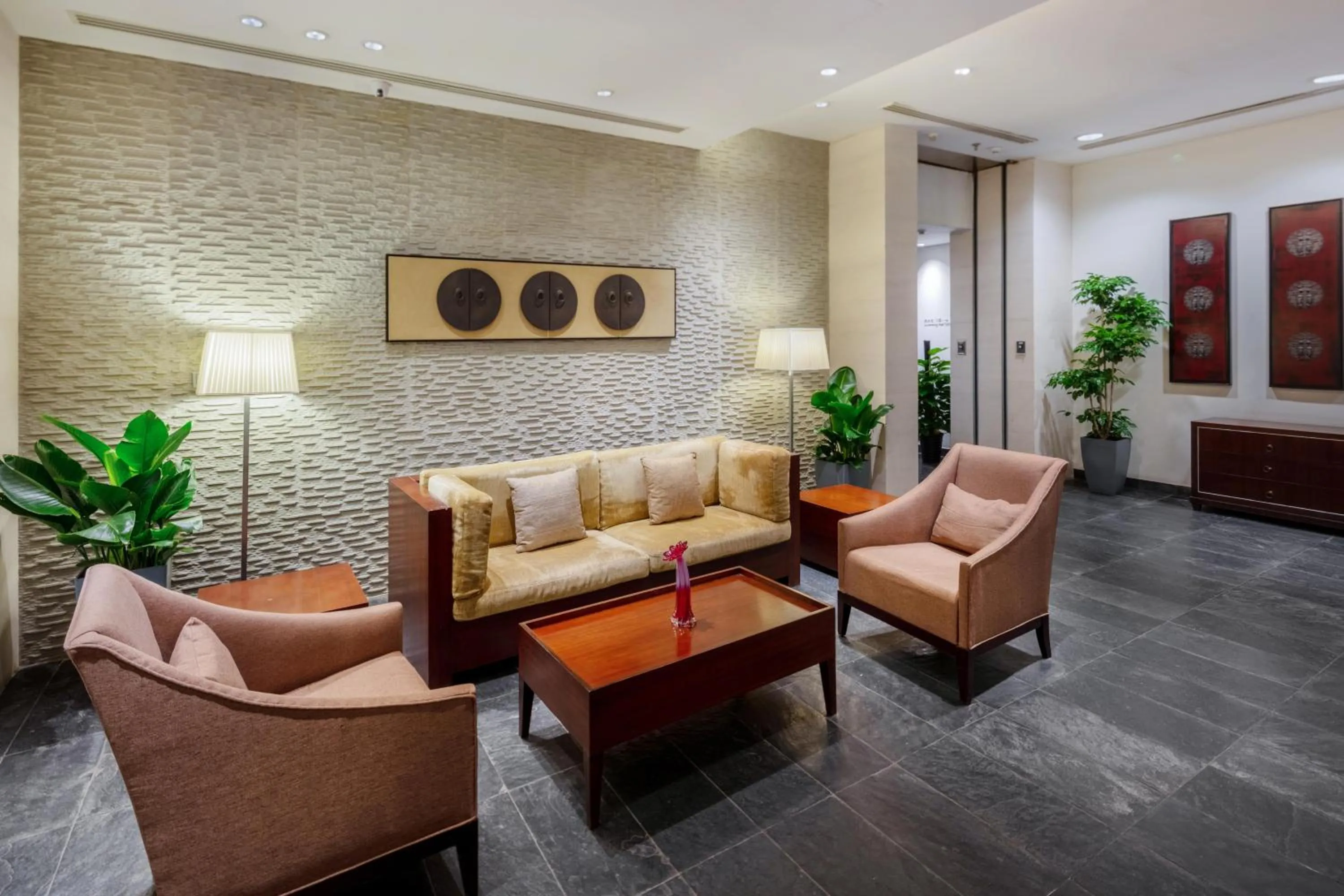 Seating area in Grand Millennium Beijing