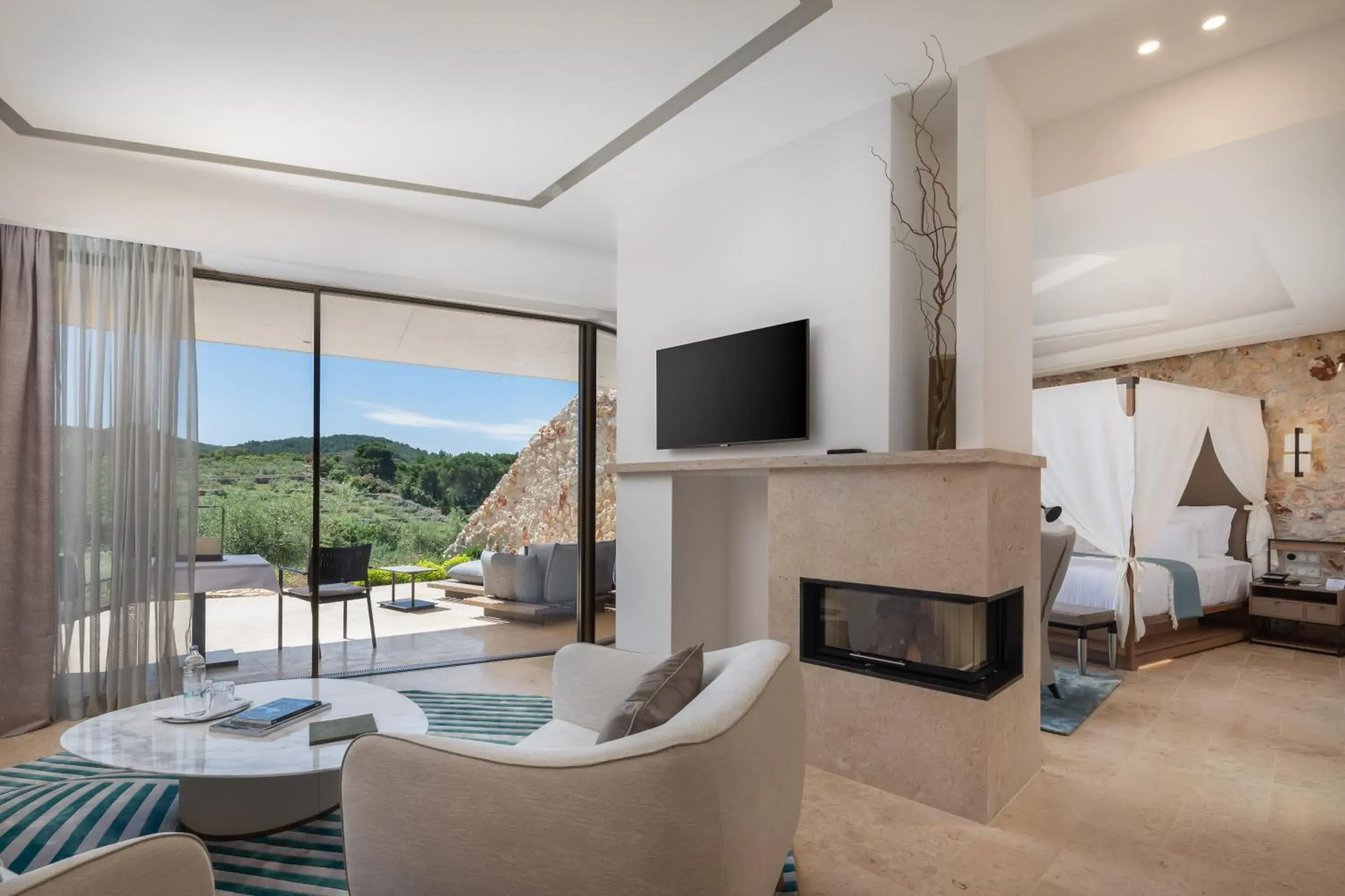 Deluxe Suite with Terrace and Grove View in Villa Nai 3.3 Deluxe Suite with Terrace and Grove View in Villa Nai 3.3