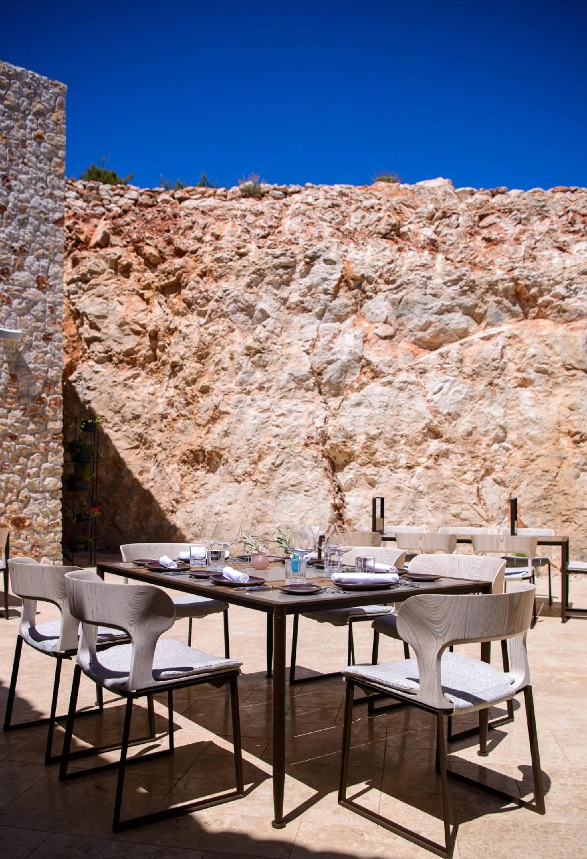 Restaurant/places to eat in Villa Nai 3.3