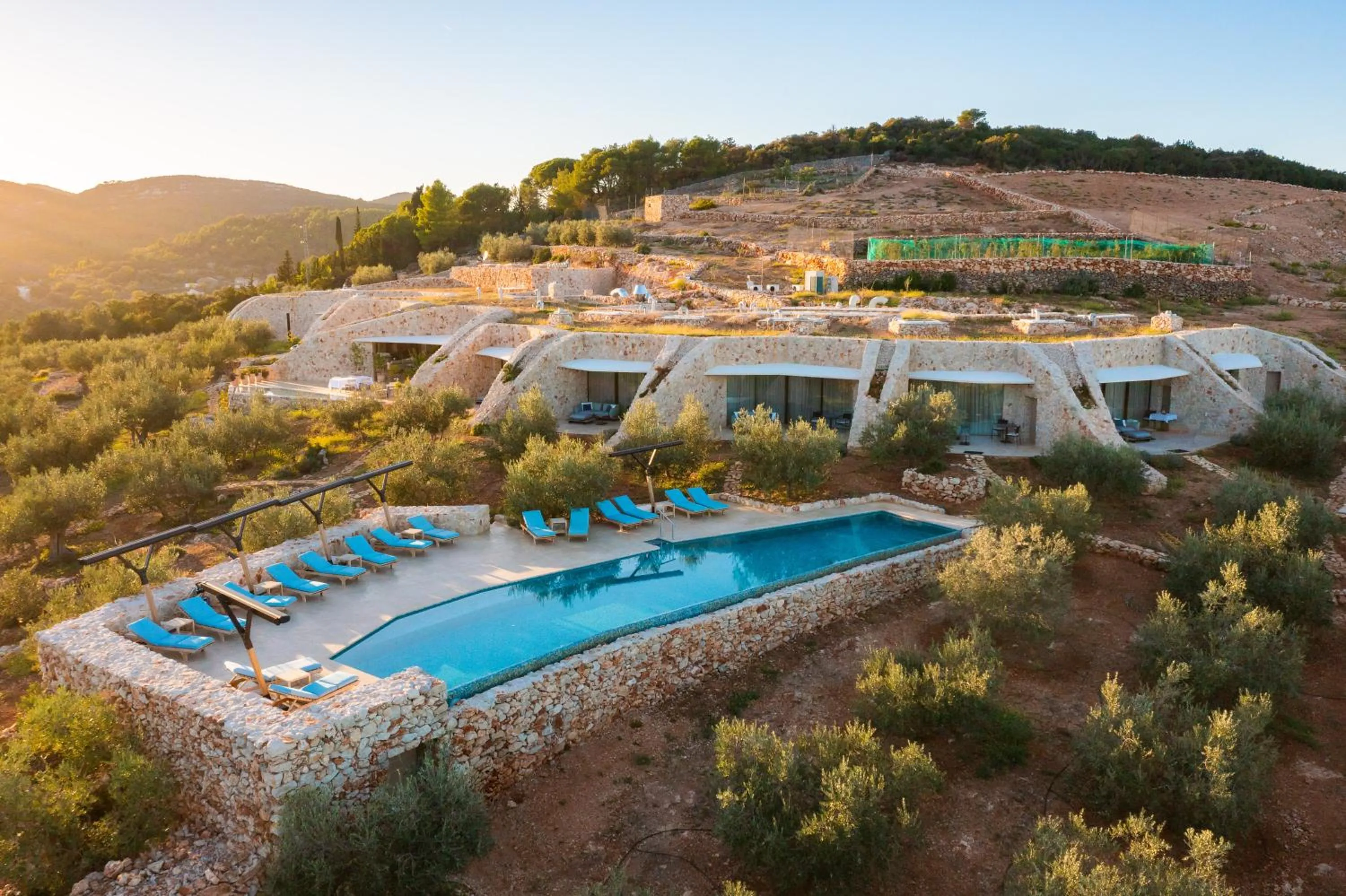 Property building in Villa Nai 3.3