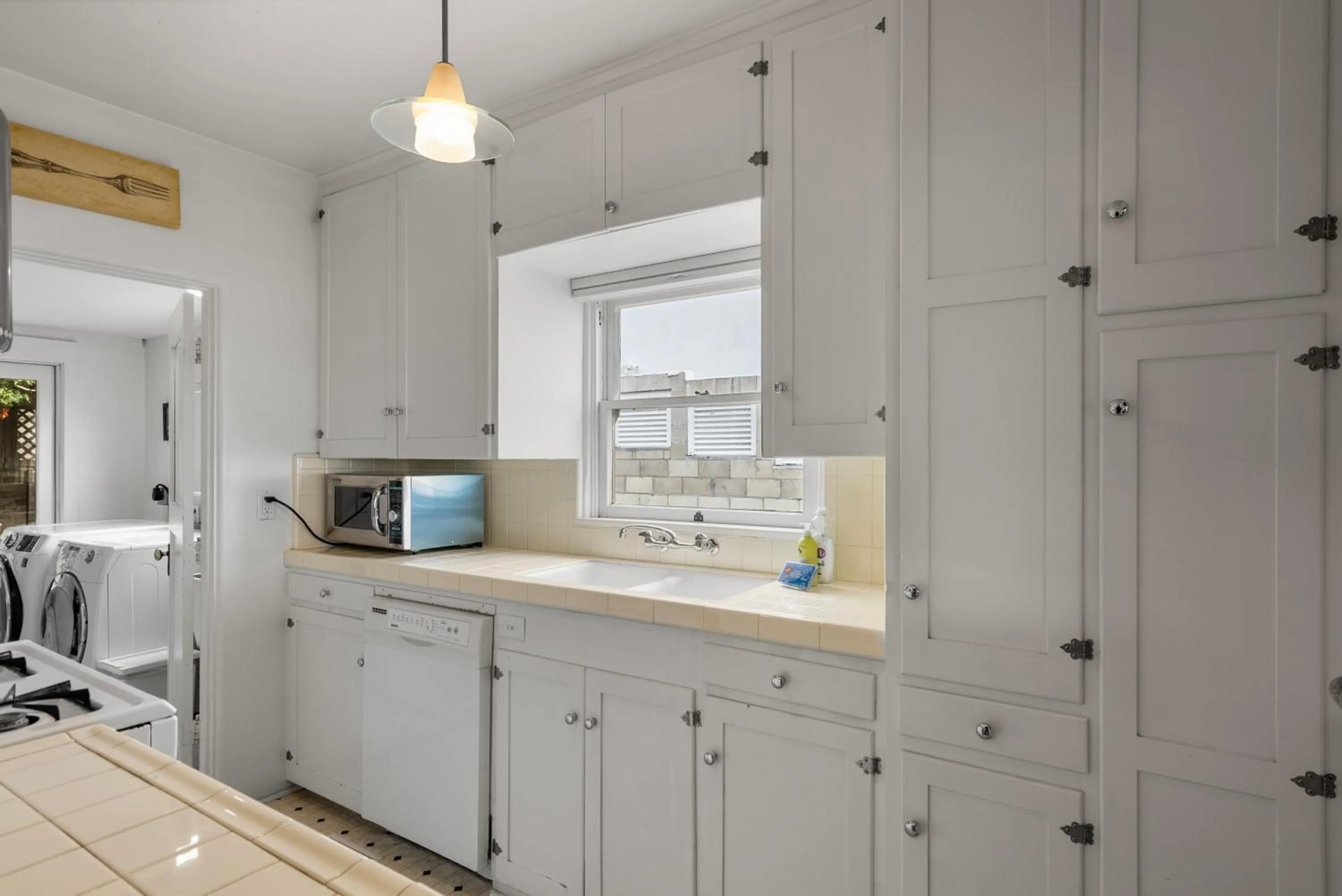 26' SUNDECK OCEAN Panoramic VIEWS with AC Fast WiFi -902Mbps