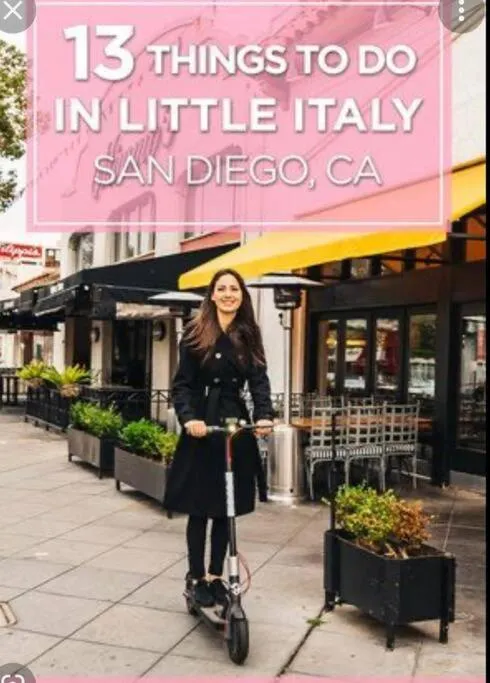 People in 26' SUNDECK OCEAN Panoramic VIEWS with AC Fast WiFi -902Mbps