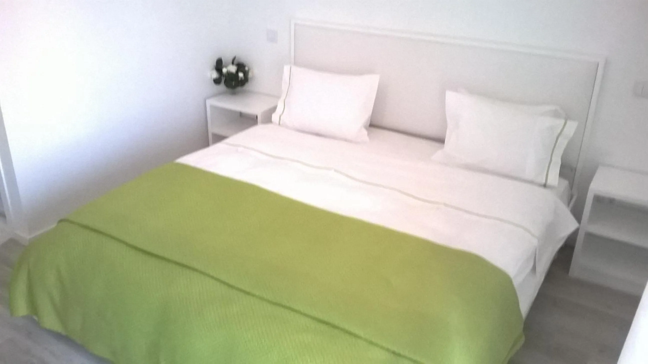 Bed in Hotel Baleal Spot