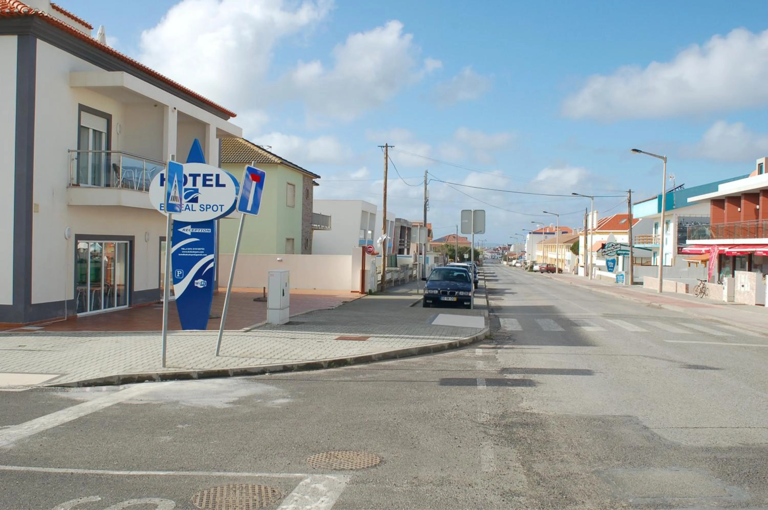 Property building in Hotel Baleal Spot