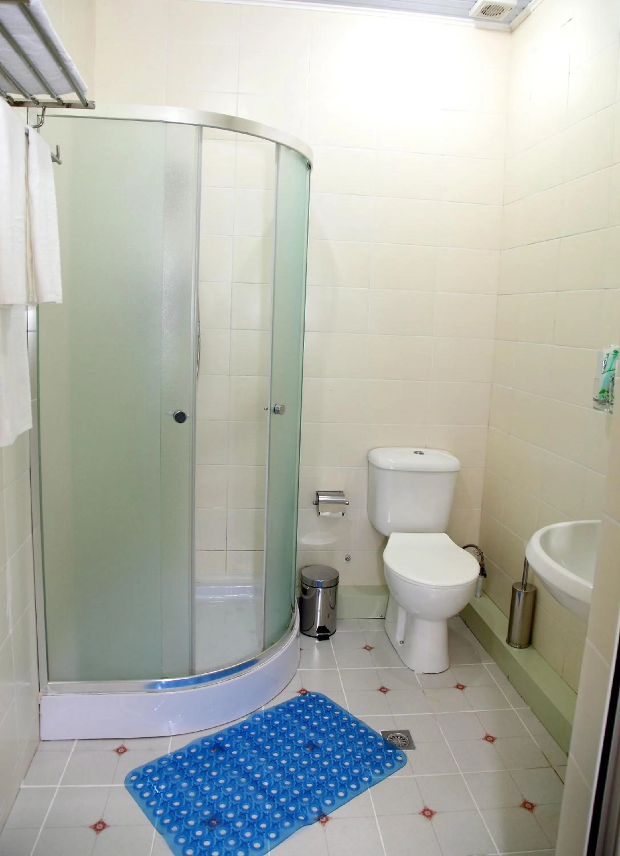 Toilet in Mixt Royal Palace