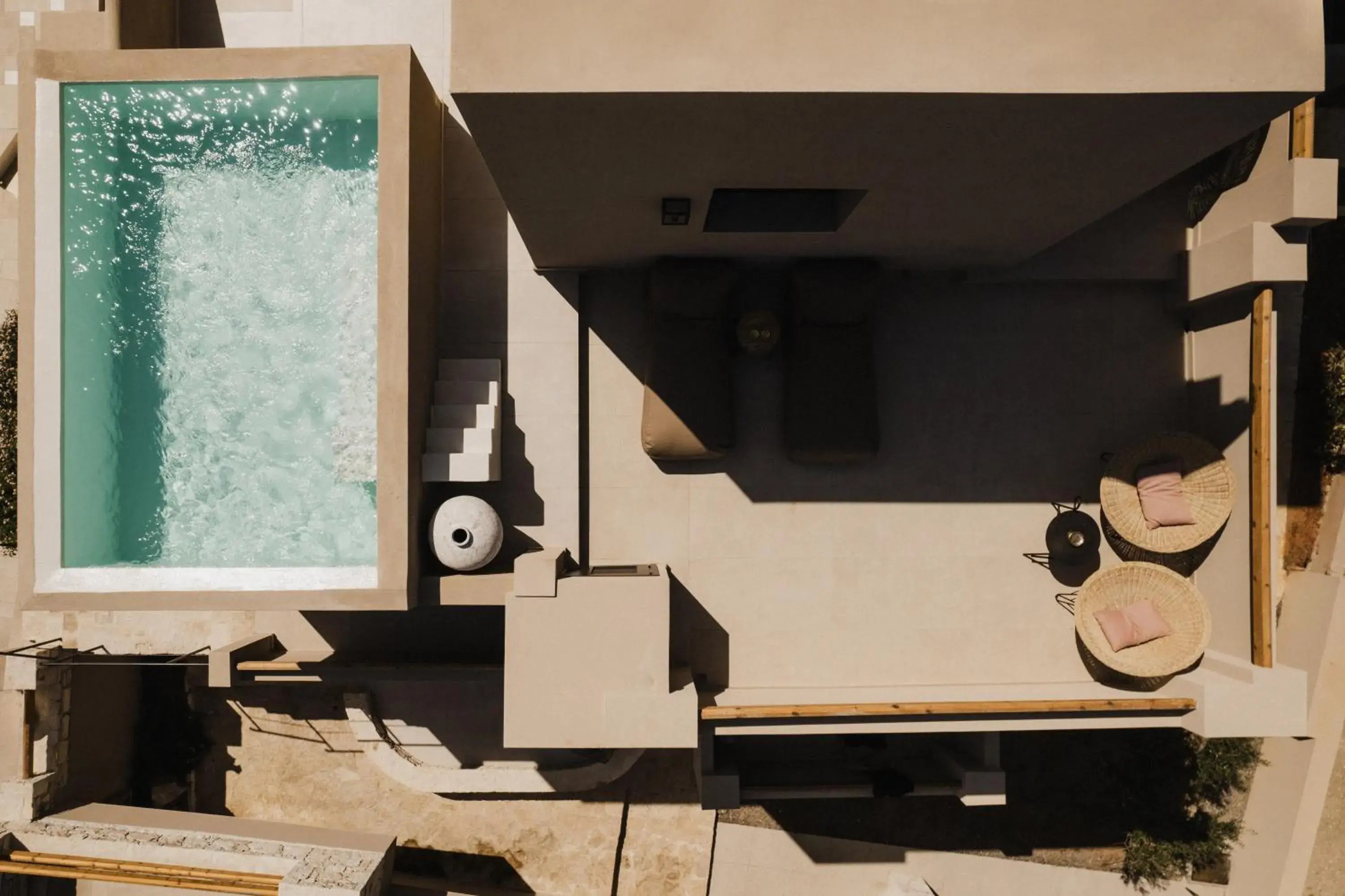 Dione Private Pool in Momi Slow Living Hotel Dione Private Pool in Momi Slow Living Hotel