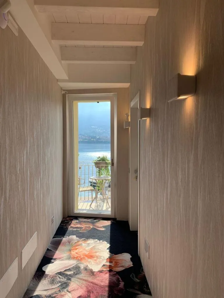 Photo of the whole room in LUXURY SUITES ROCOPOM - Lake Front