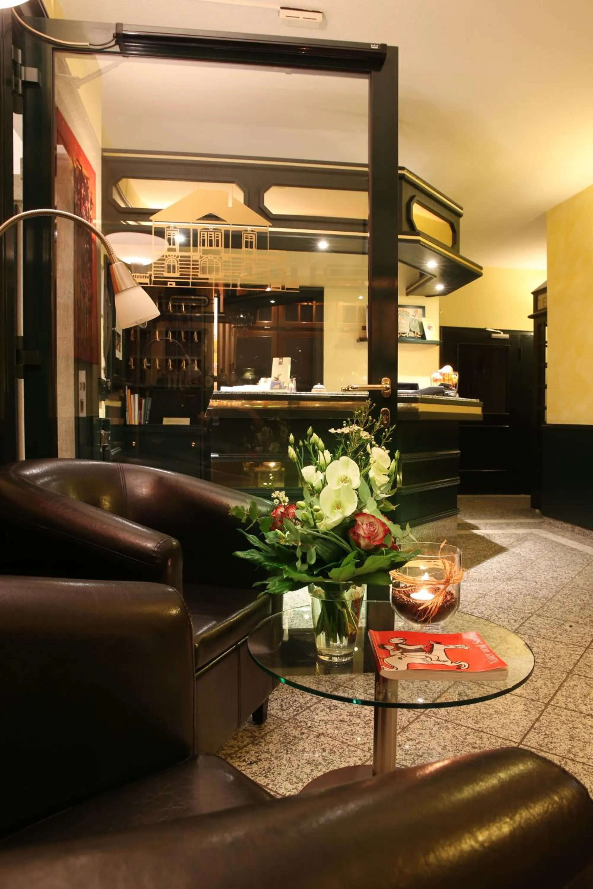 Lobby or reception in Parkhotel Plauen