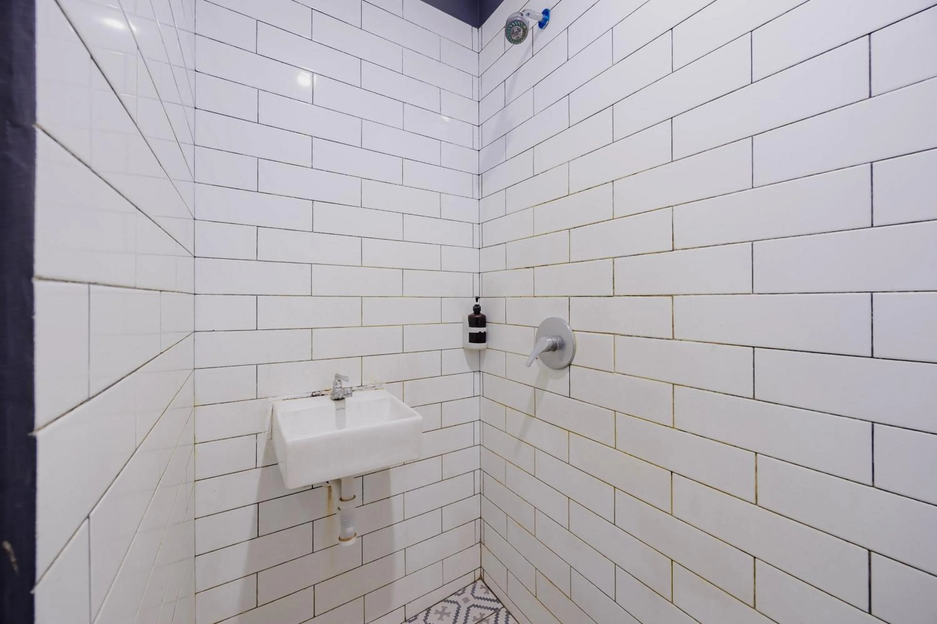 Bathroom in Sans Hotel Roxy Jakarta