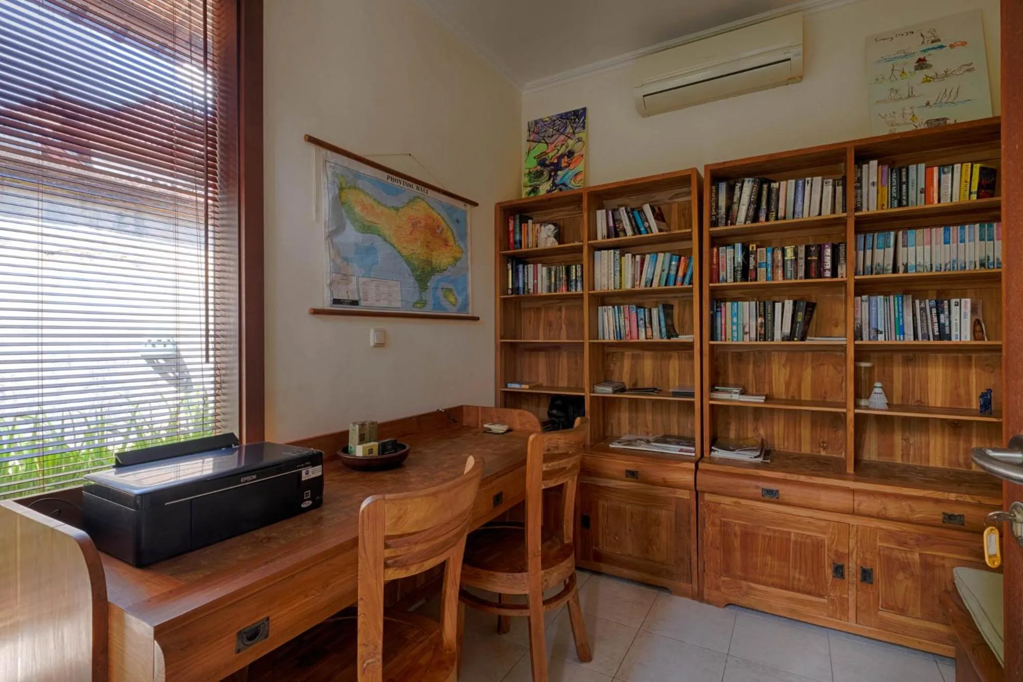 Library in Kutus Kutus Estuary Saba Beach