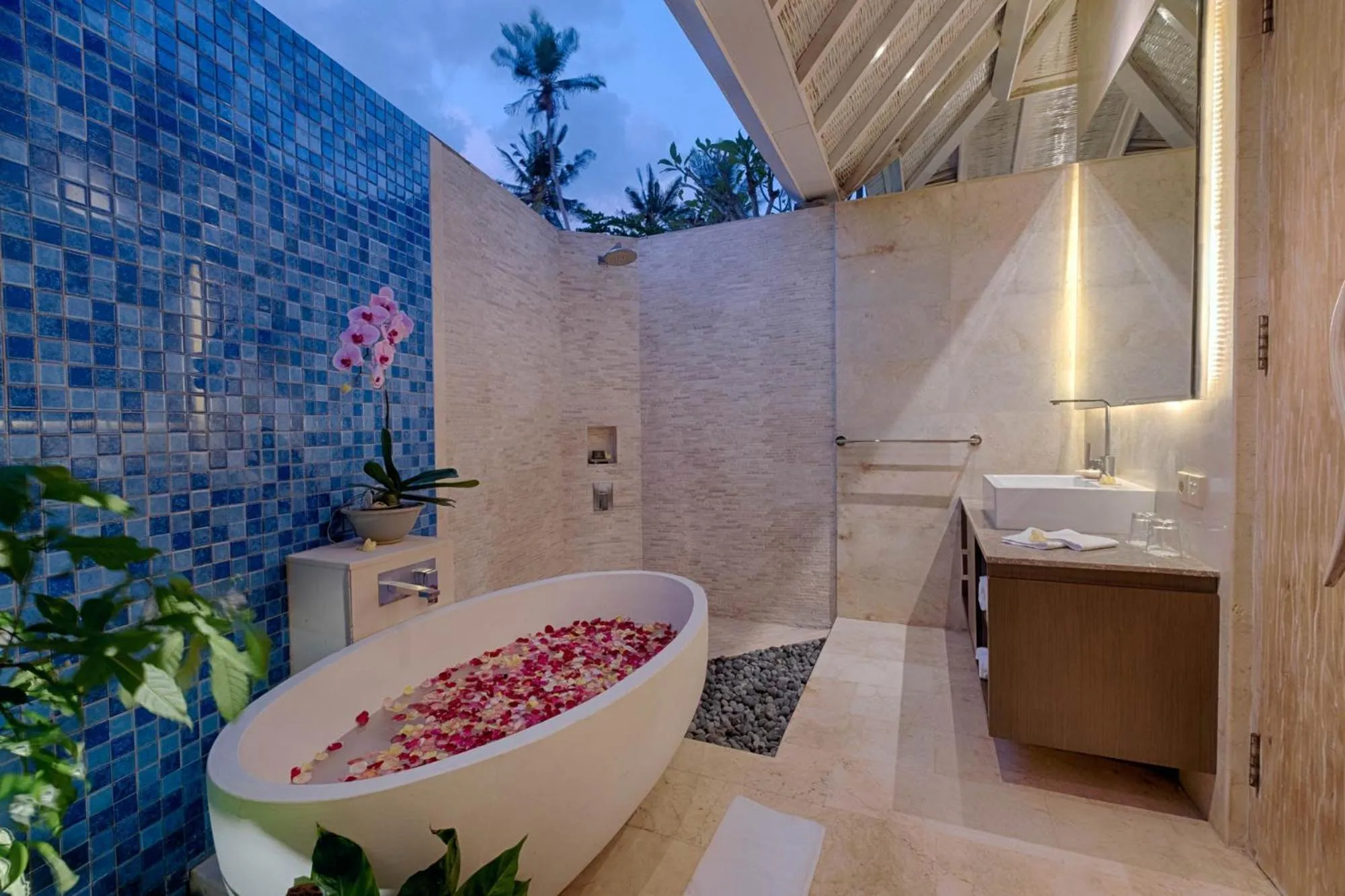 Bathroom in Kutus Kutus Estuary Saba Beach