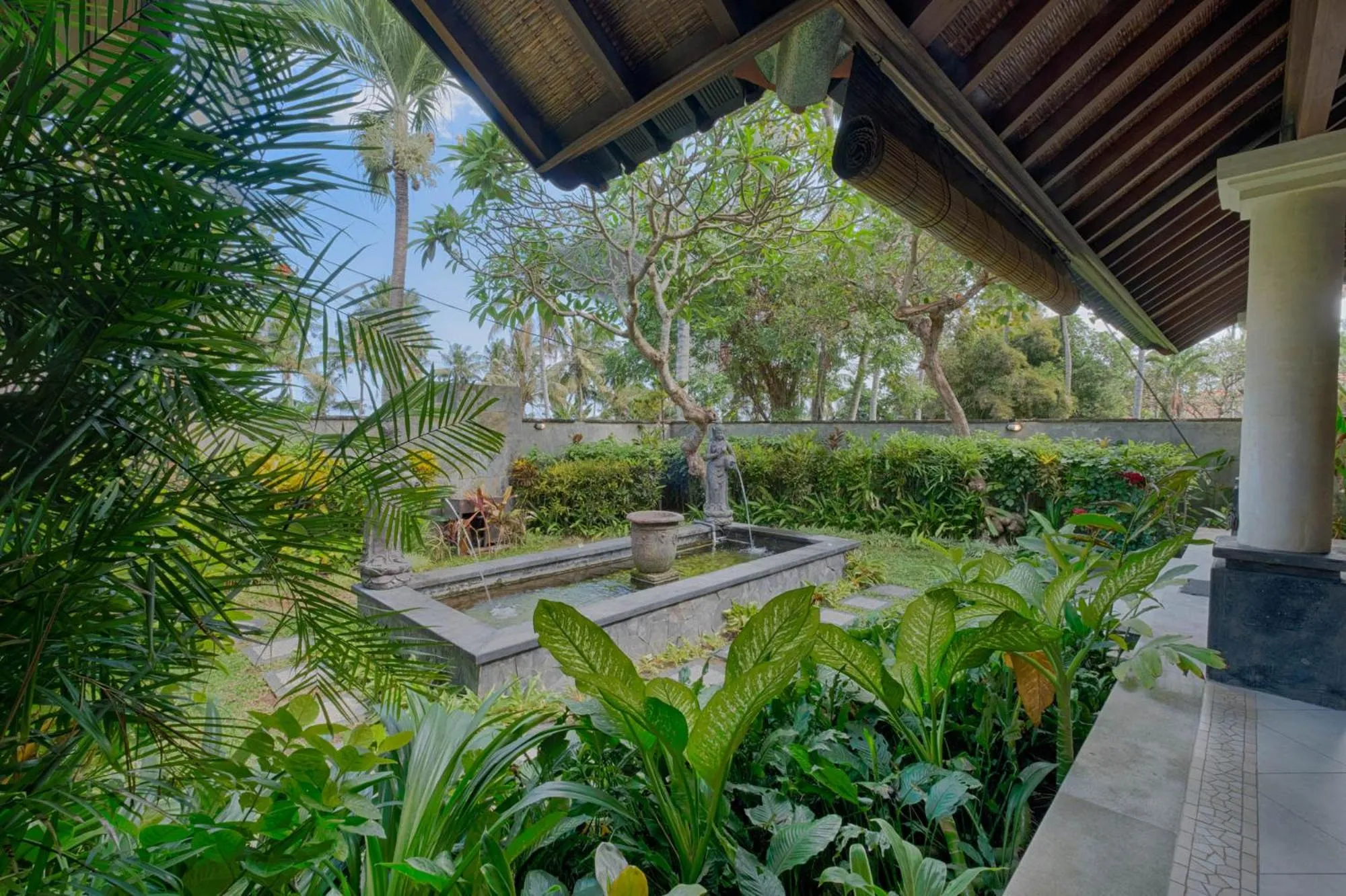 Garden in Kutus Kutus Estuary Saba Beach