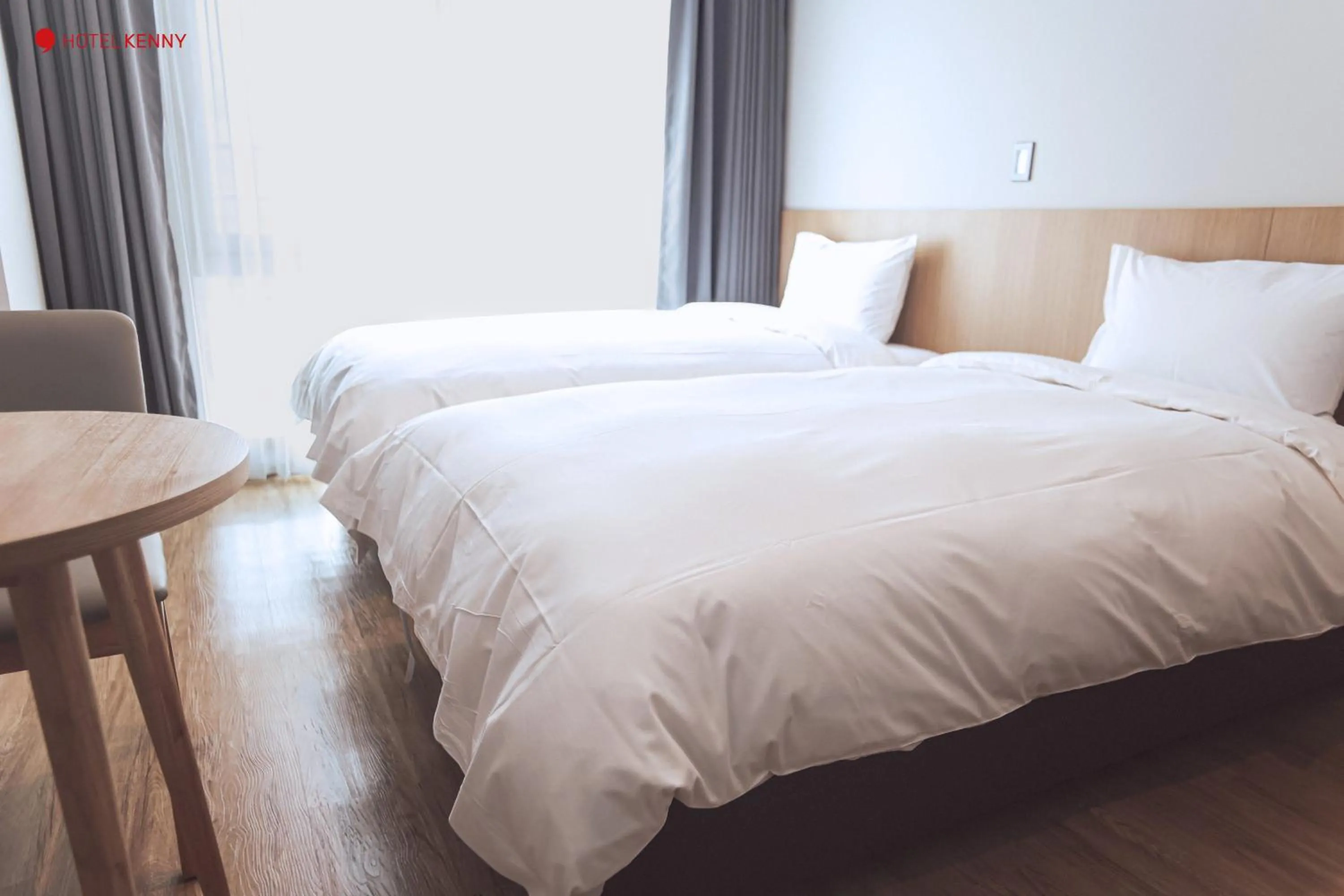 Bedroom, Bed in Hotel Kenny Yeosu