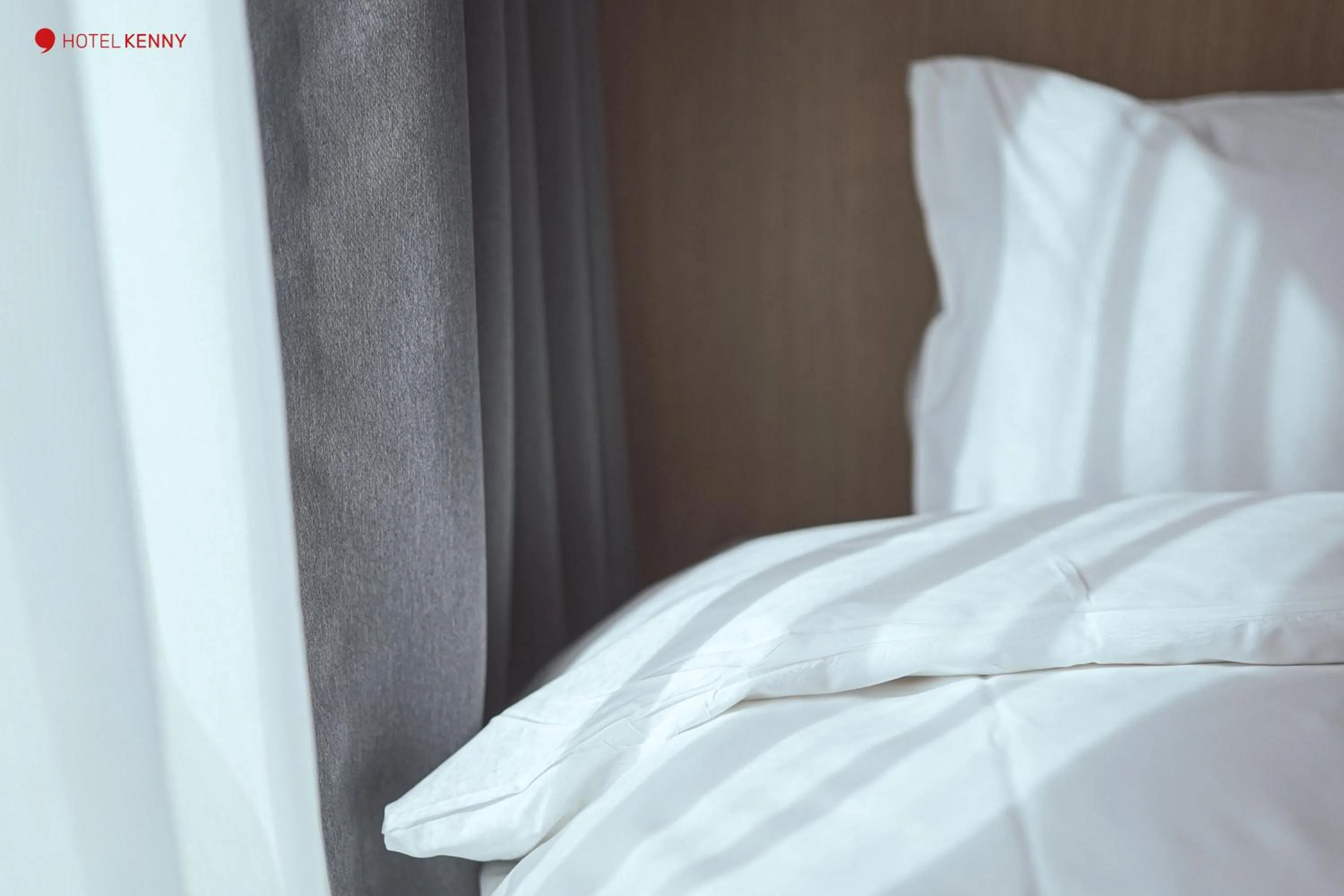 Bedroom, Bed in Hotel Kenny Yeosu