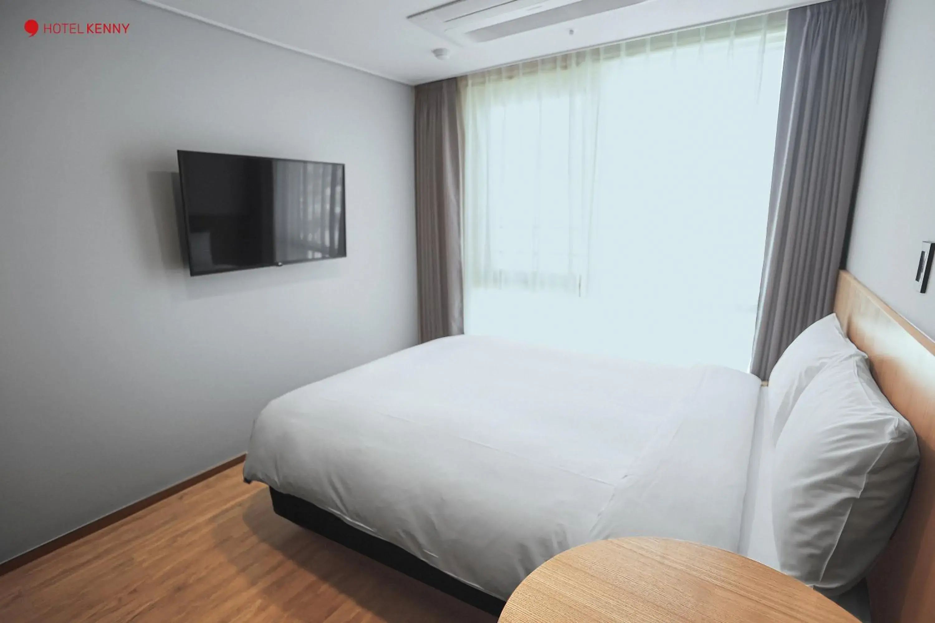 Standard Double Room in Hotel Kenny Yeosu Standard Double Room in Hotel Kenny Yeosu
