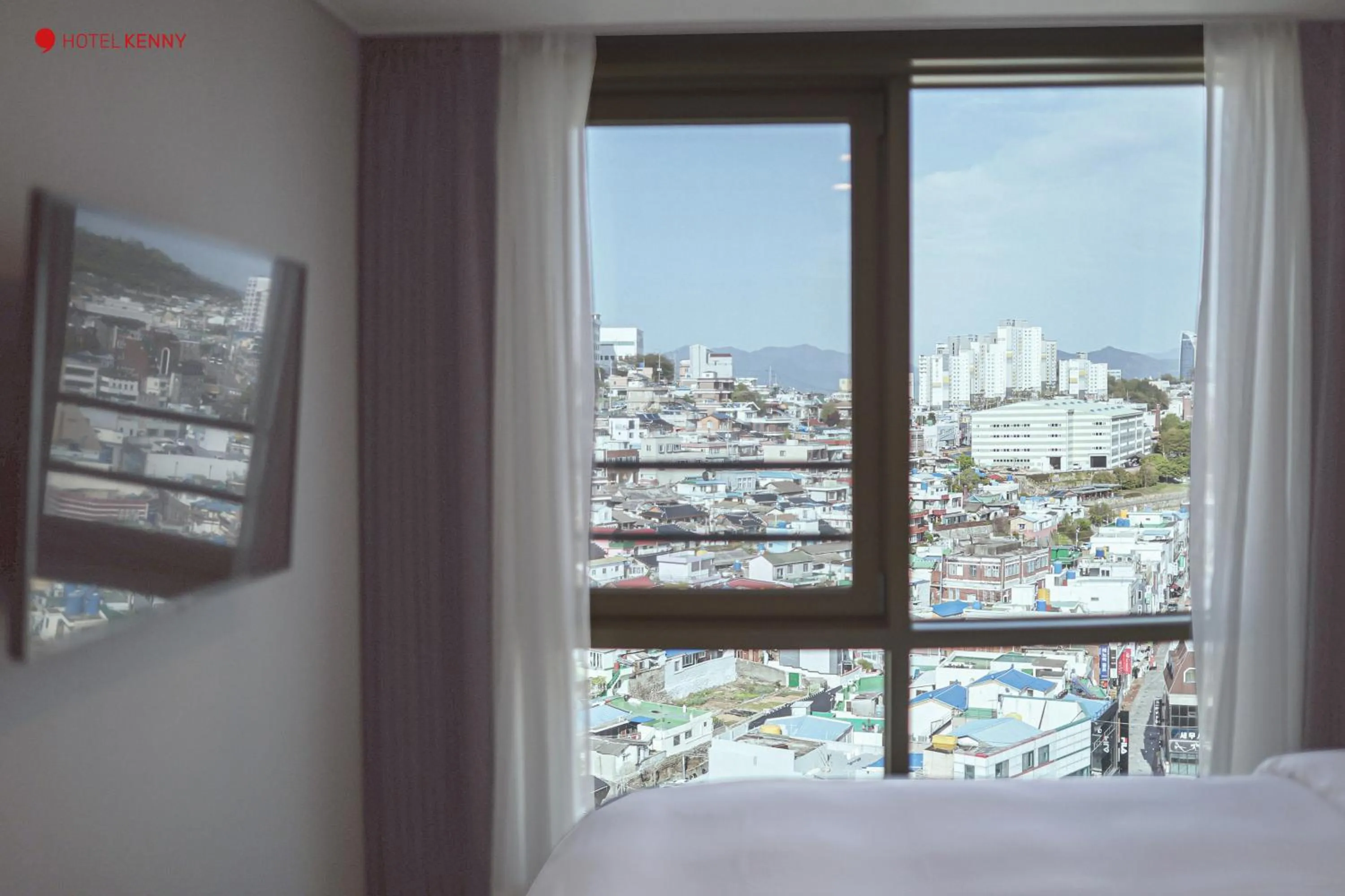 Bedroom in Hotel Kenny Yeosu