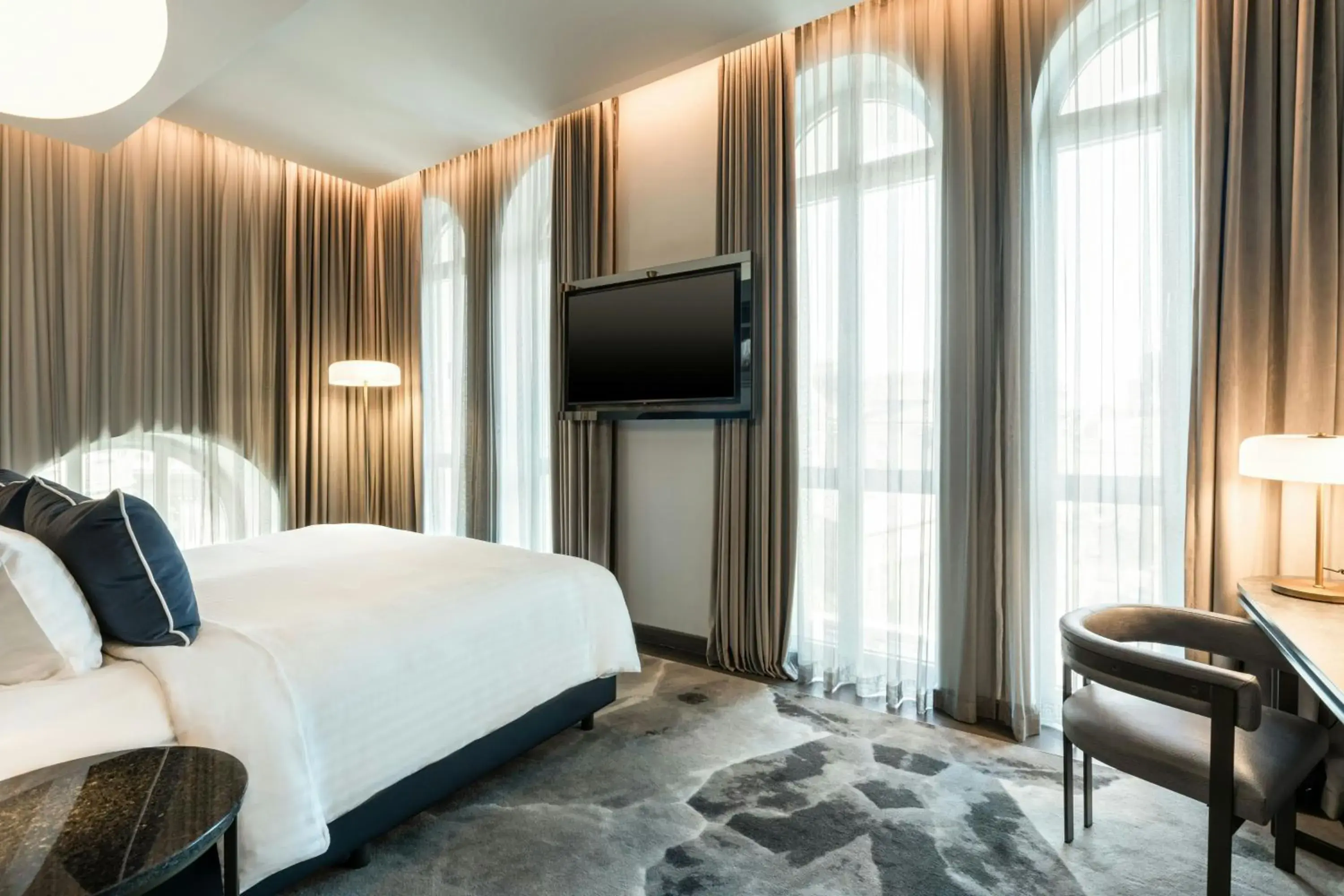 Titanium 1 BedRoom Suite with 1 King Bed in The Marmorosch Bucharest, Autograph Collection Titanium 1 BedRoom Suite with 1 King Bed in The Marmorosch Bucharest, Autograph Collection