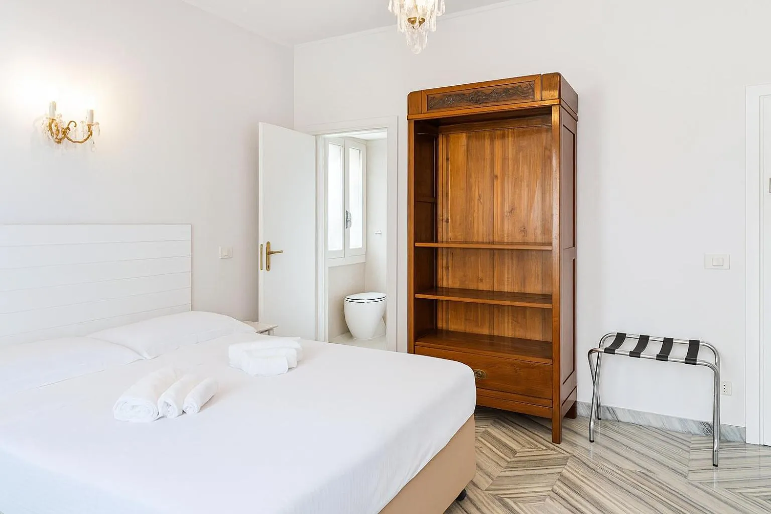 Bed in Roma Talenti Breme B&B