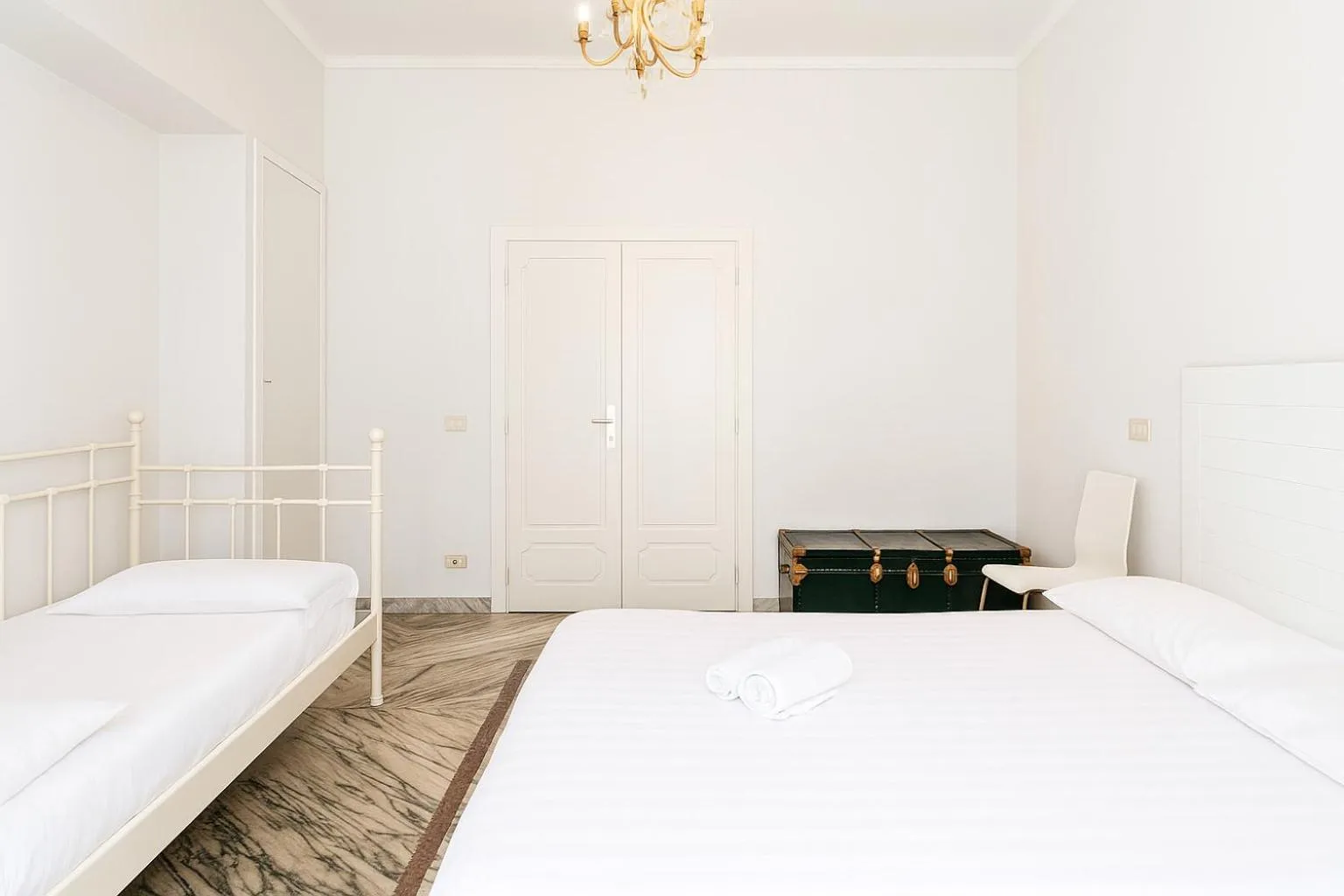 Bed in Roma Talenti Breme B&B