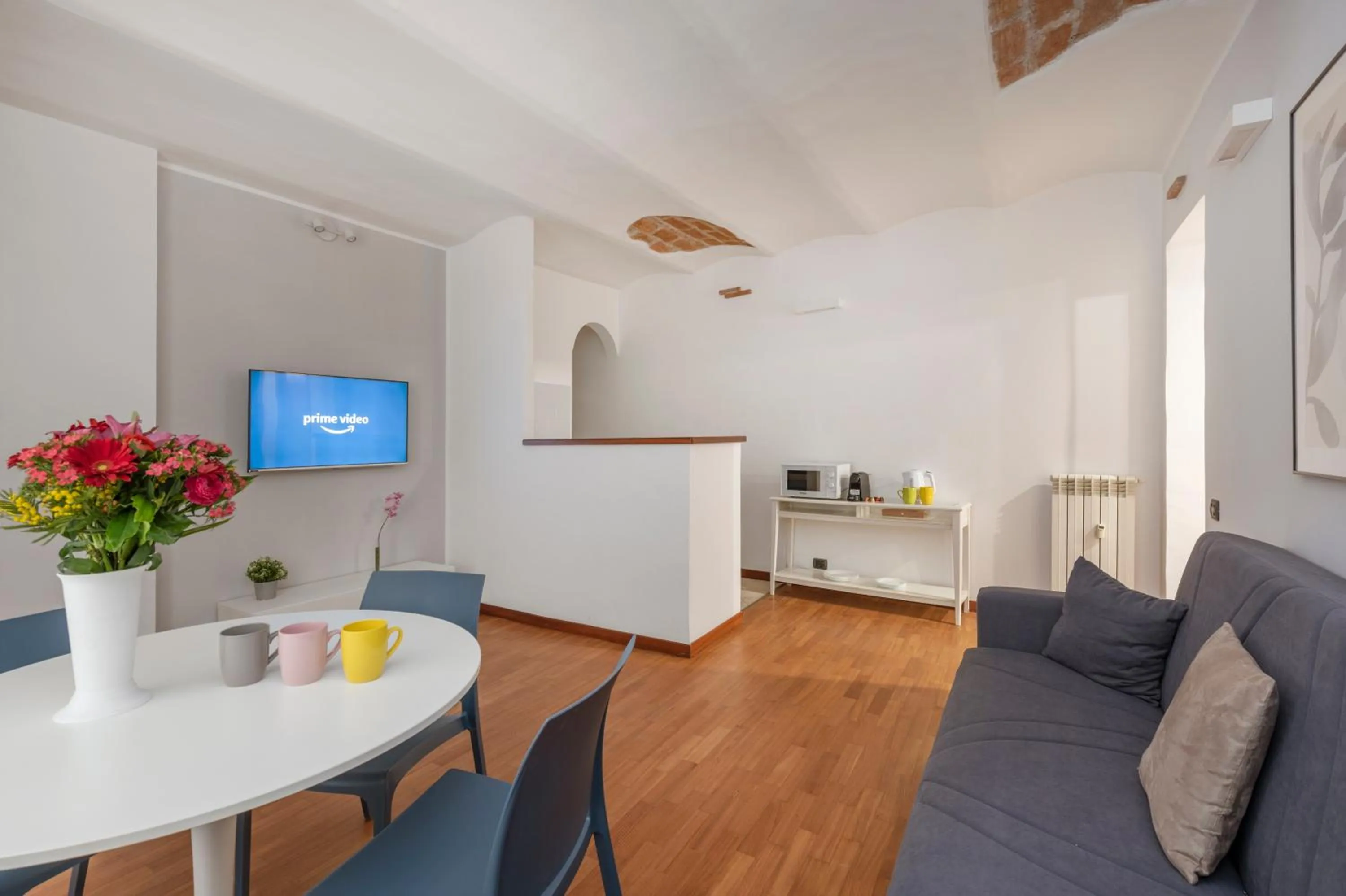 Living room in White Rooms Colosseo