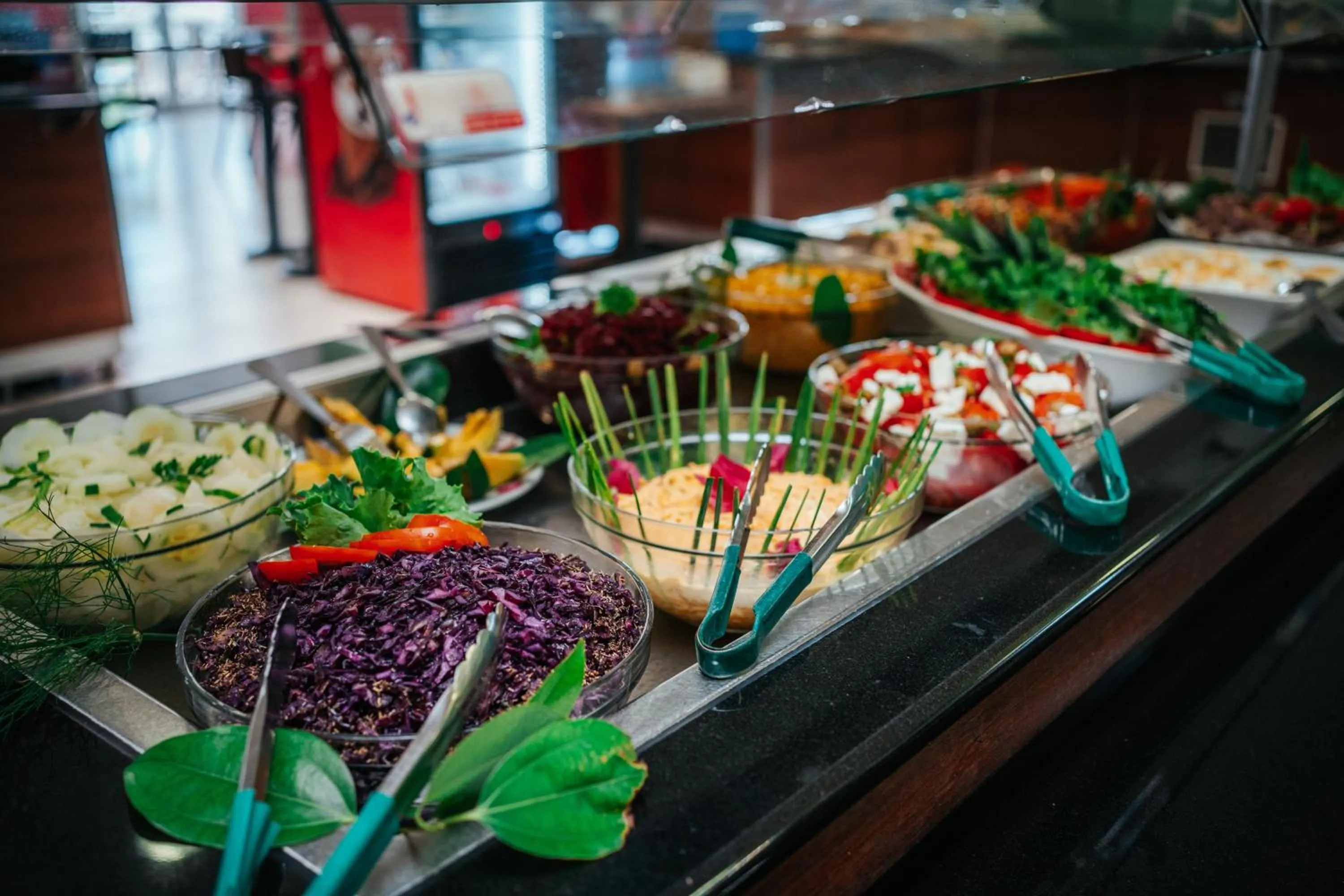 Restaurant/places to eat in Centre International de Sejour