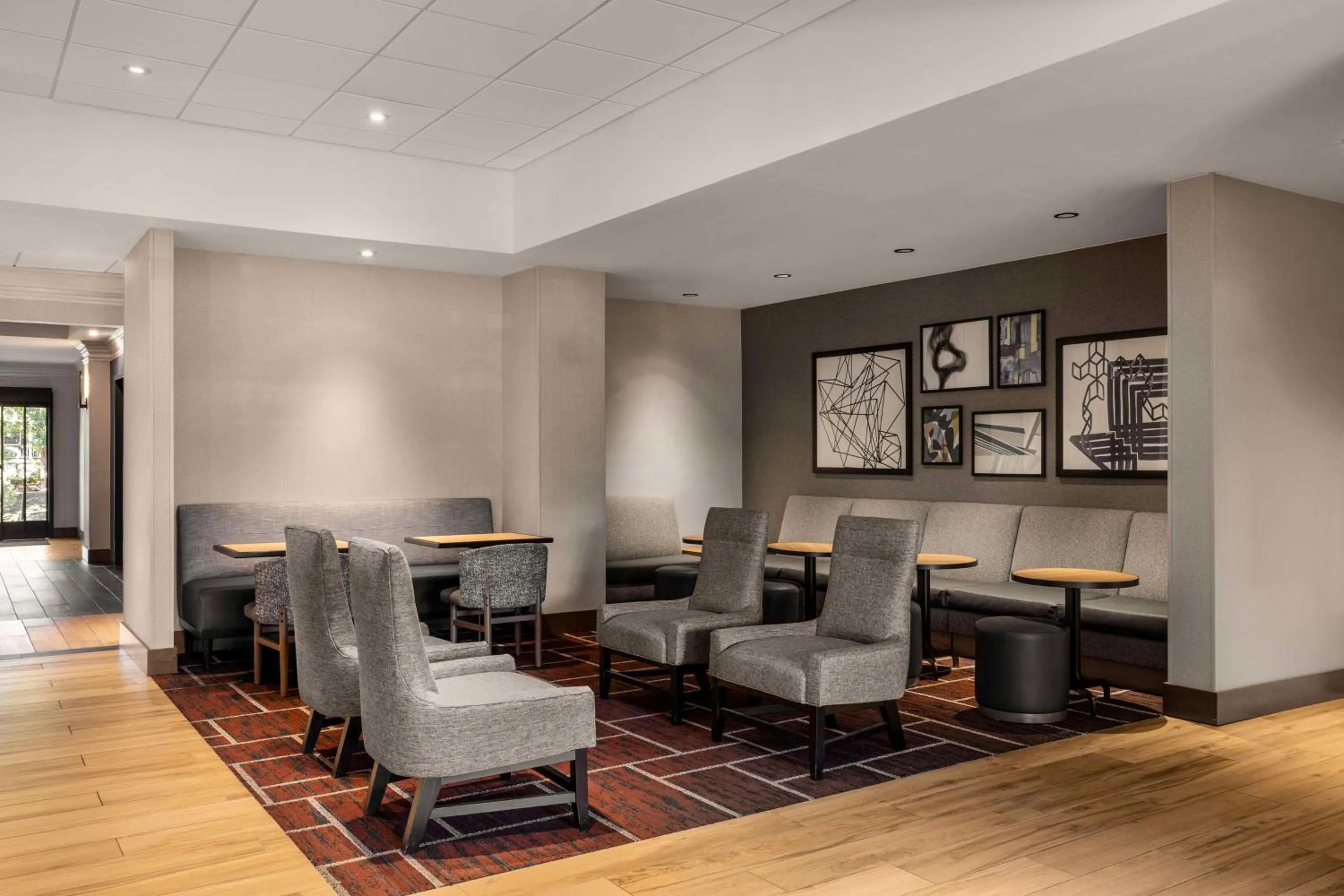 Lobby or reception in Hyatt Place Kansas City/Overland Park/Convention Center