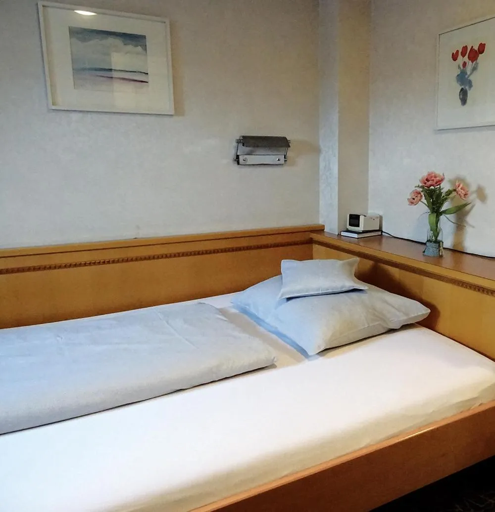 Bed in Hotel Eberbacher Hof