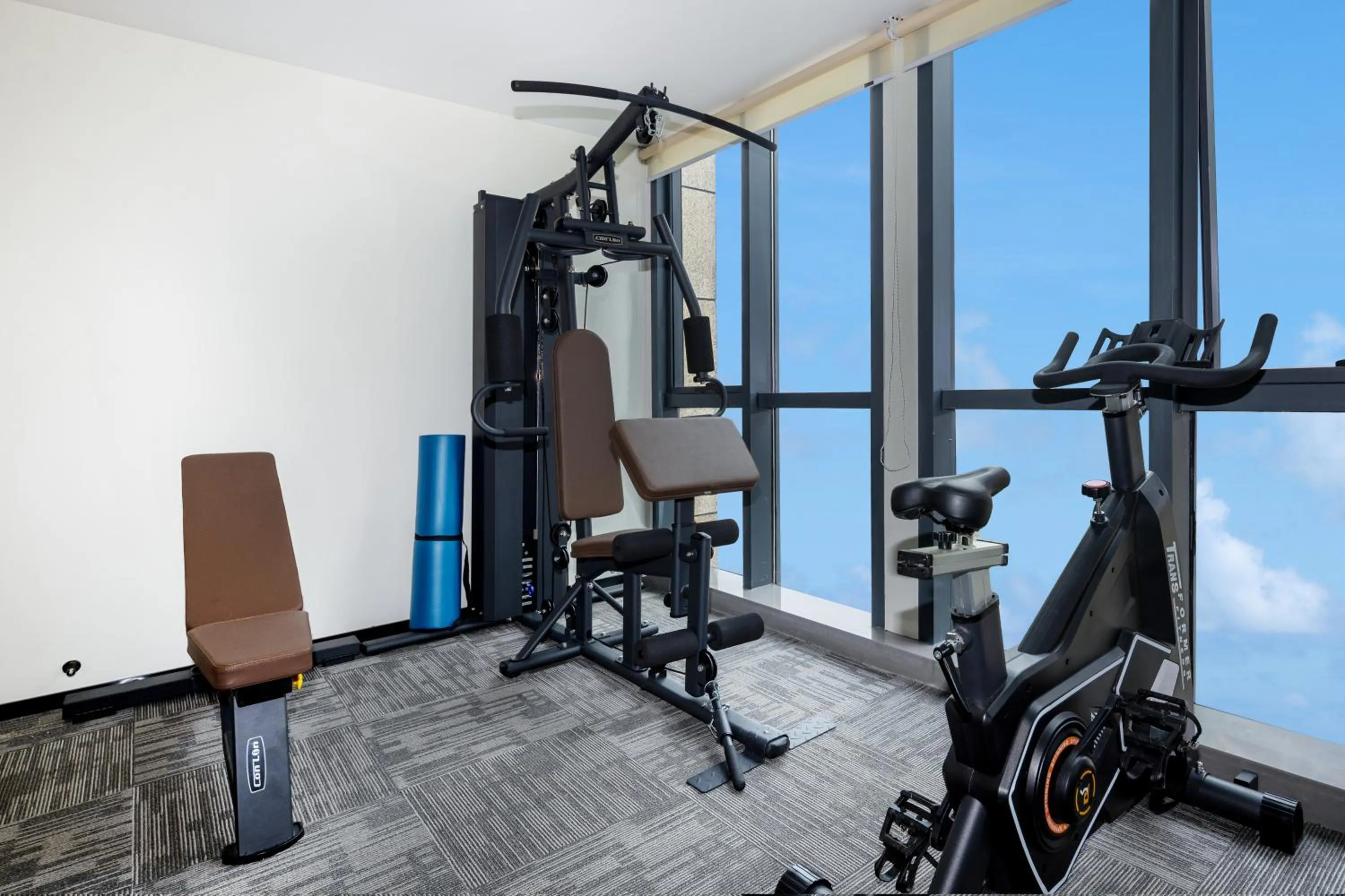 Fitness centre/facilities in Holiday Inn Express Changsha Shengfu by IHG