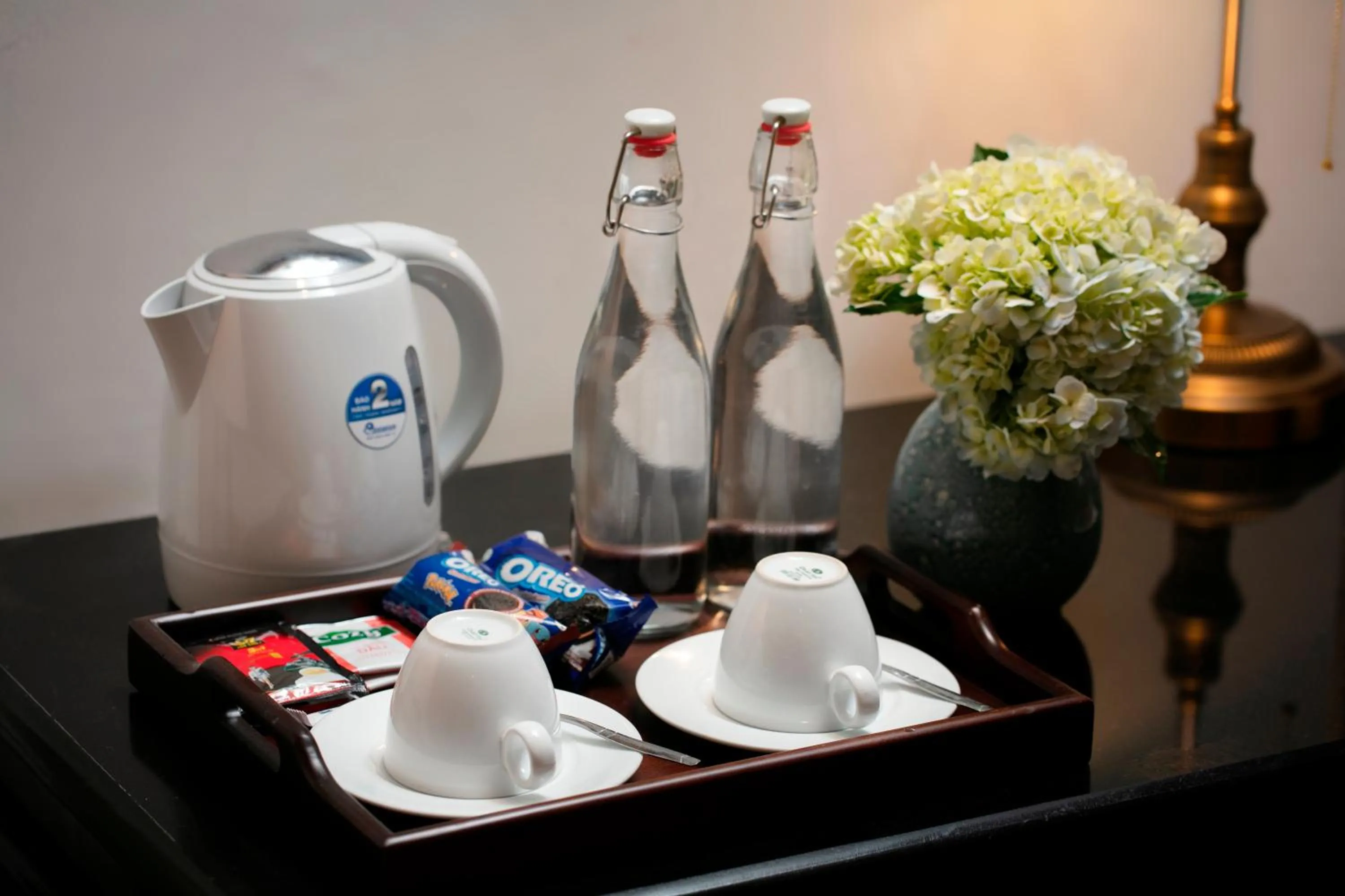 Coffee/tea facilities in Kén Hotel by Connek