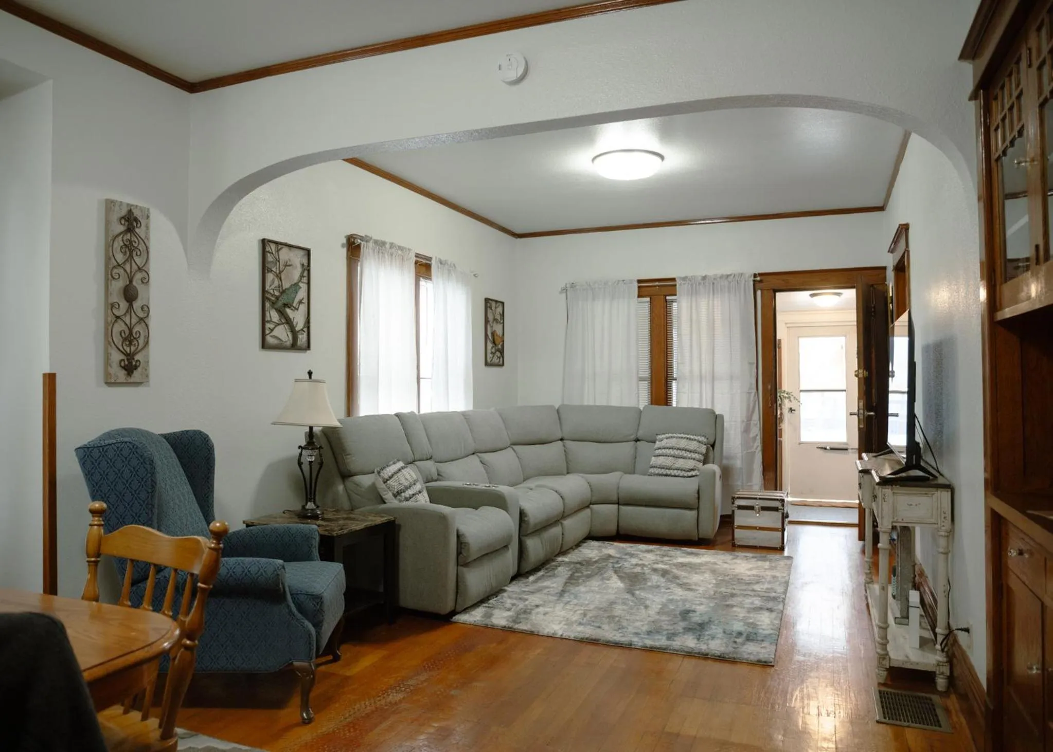 Living room in East Side Motel & Cabins