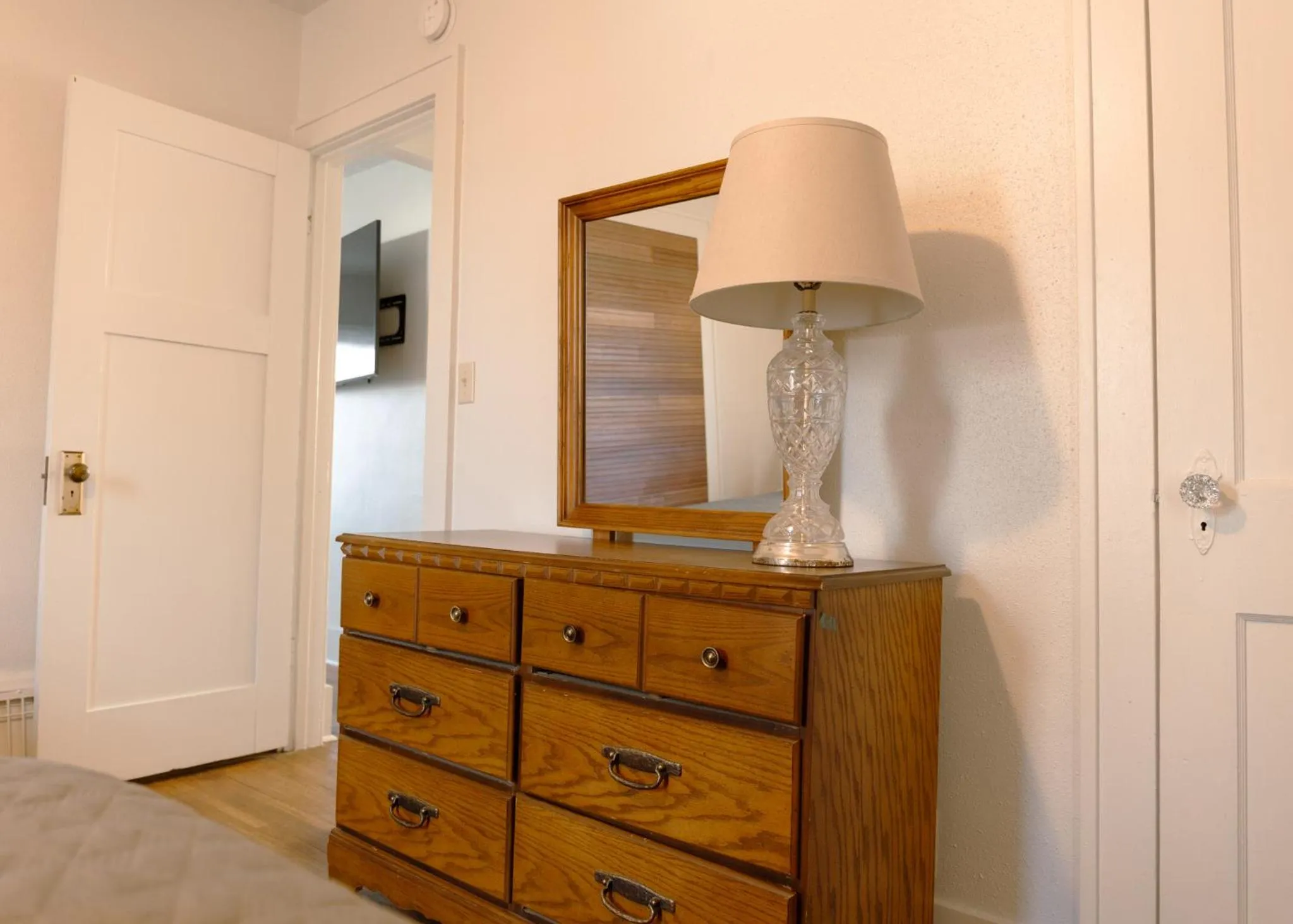 Bedroom in East Side Motel & Cabins