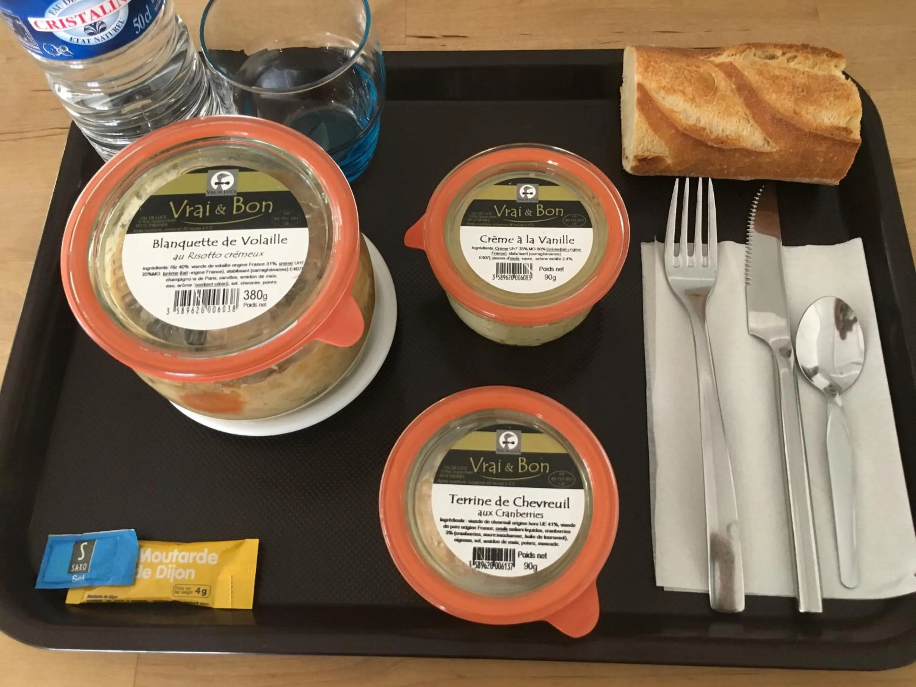 Food and drinks in Initial by balladins Dieppe