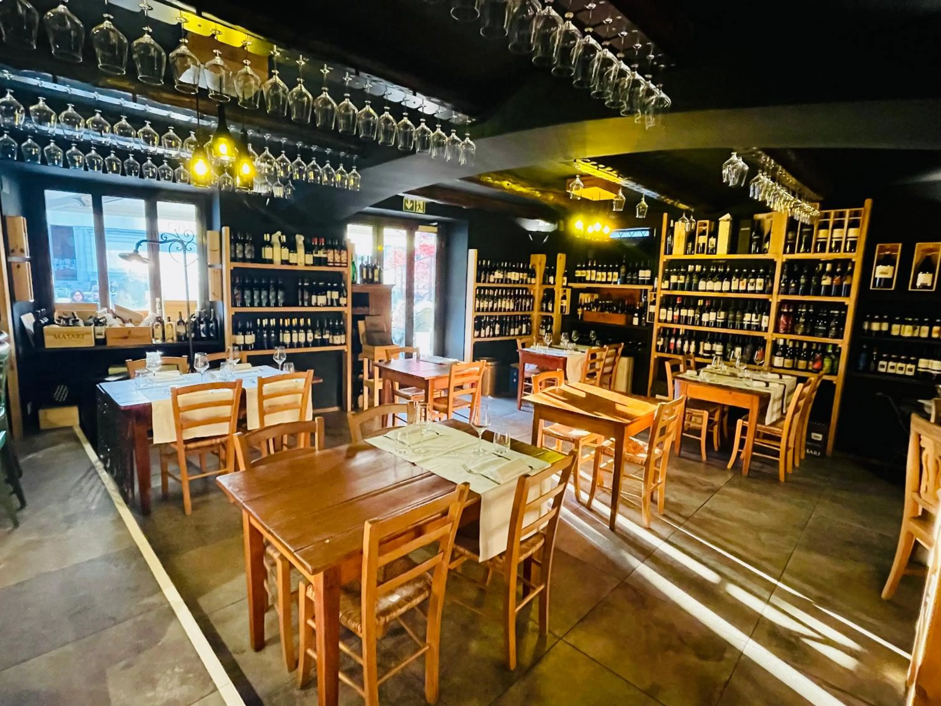 Restaurant/places to eat in Osteria Pozzo