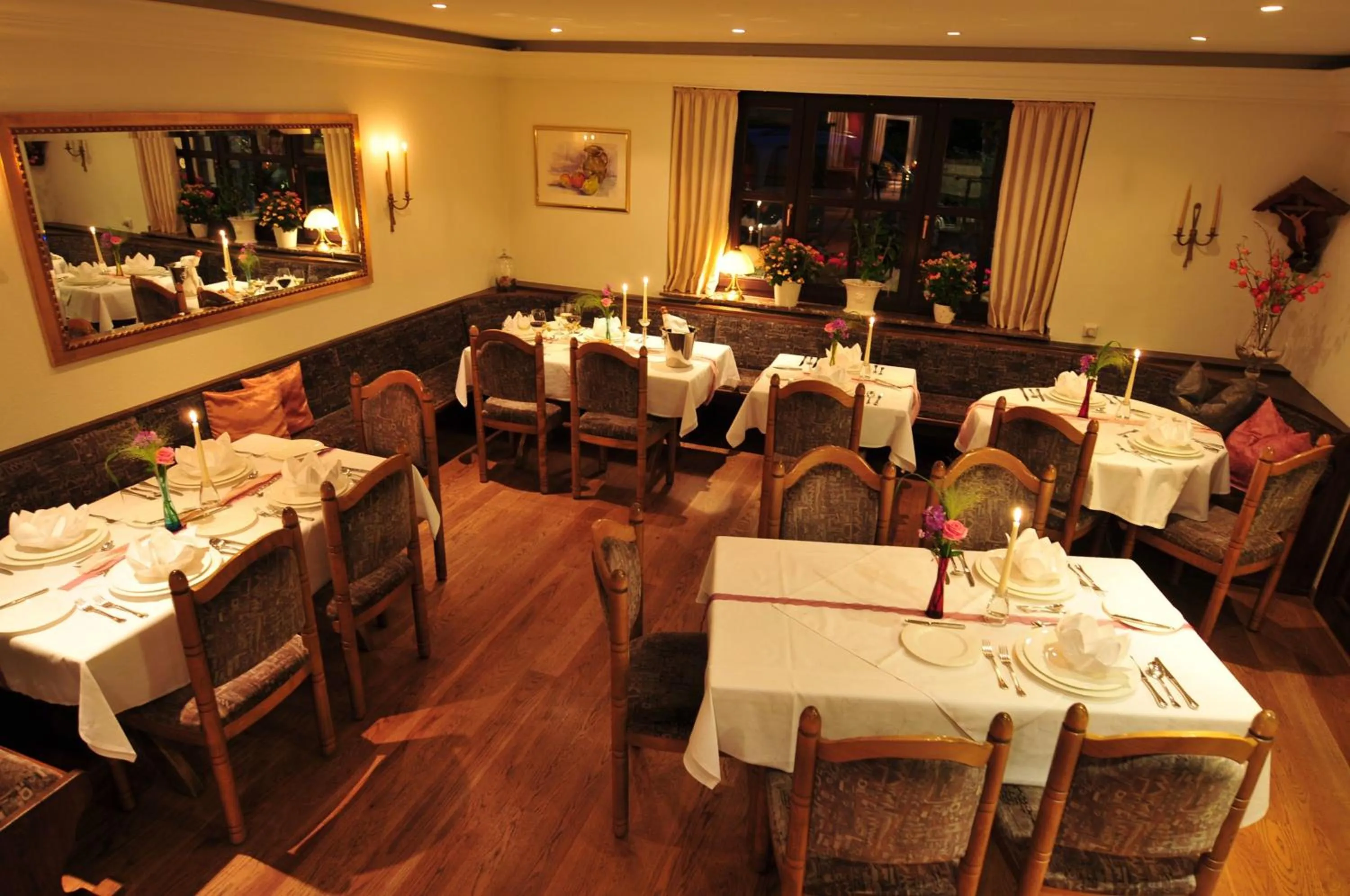 Restaurant/places to eat in Hotel Tannenhof