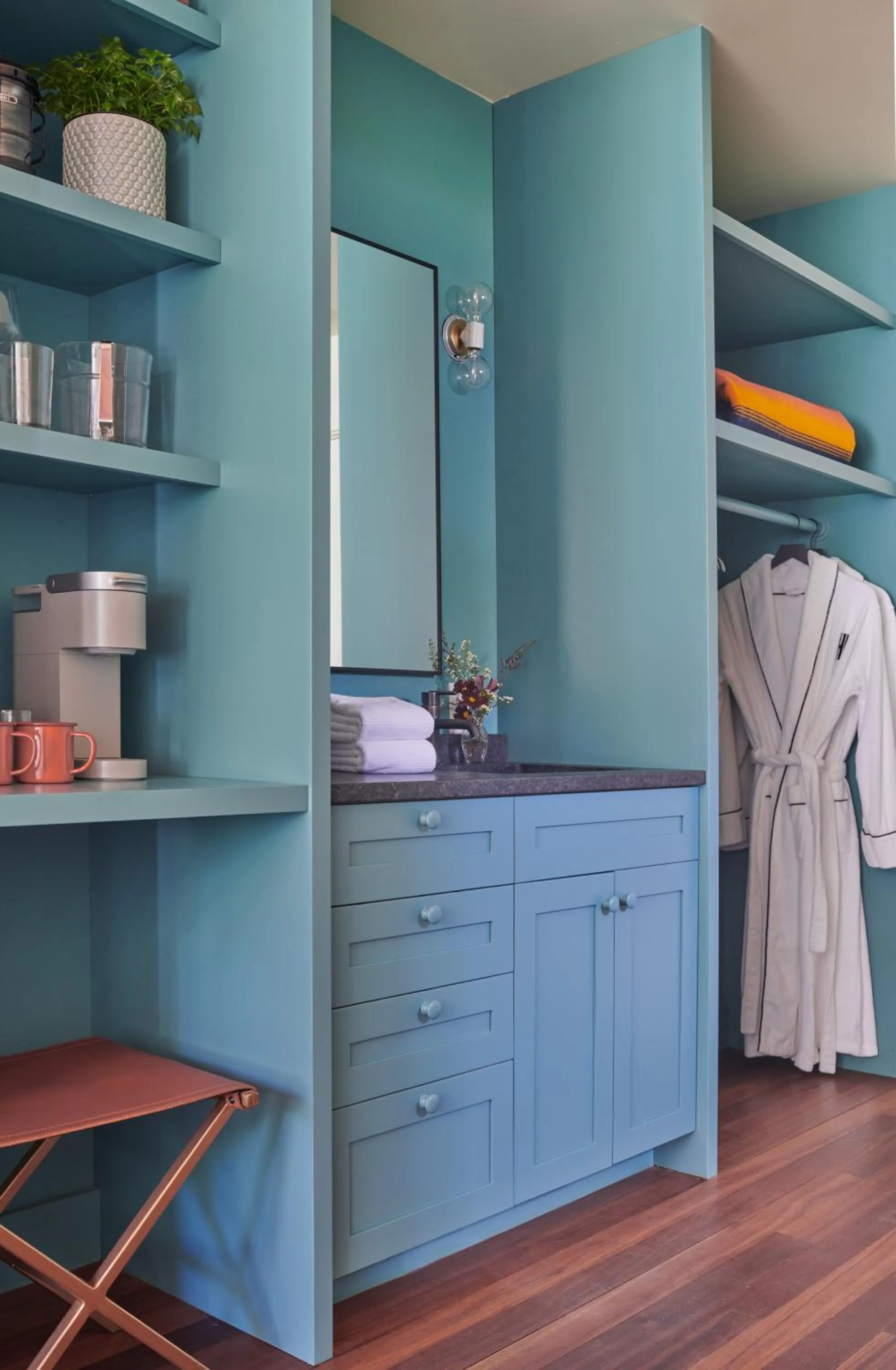 wardrobe in Hutton Brickyards Riverfront Hotel & Venue