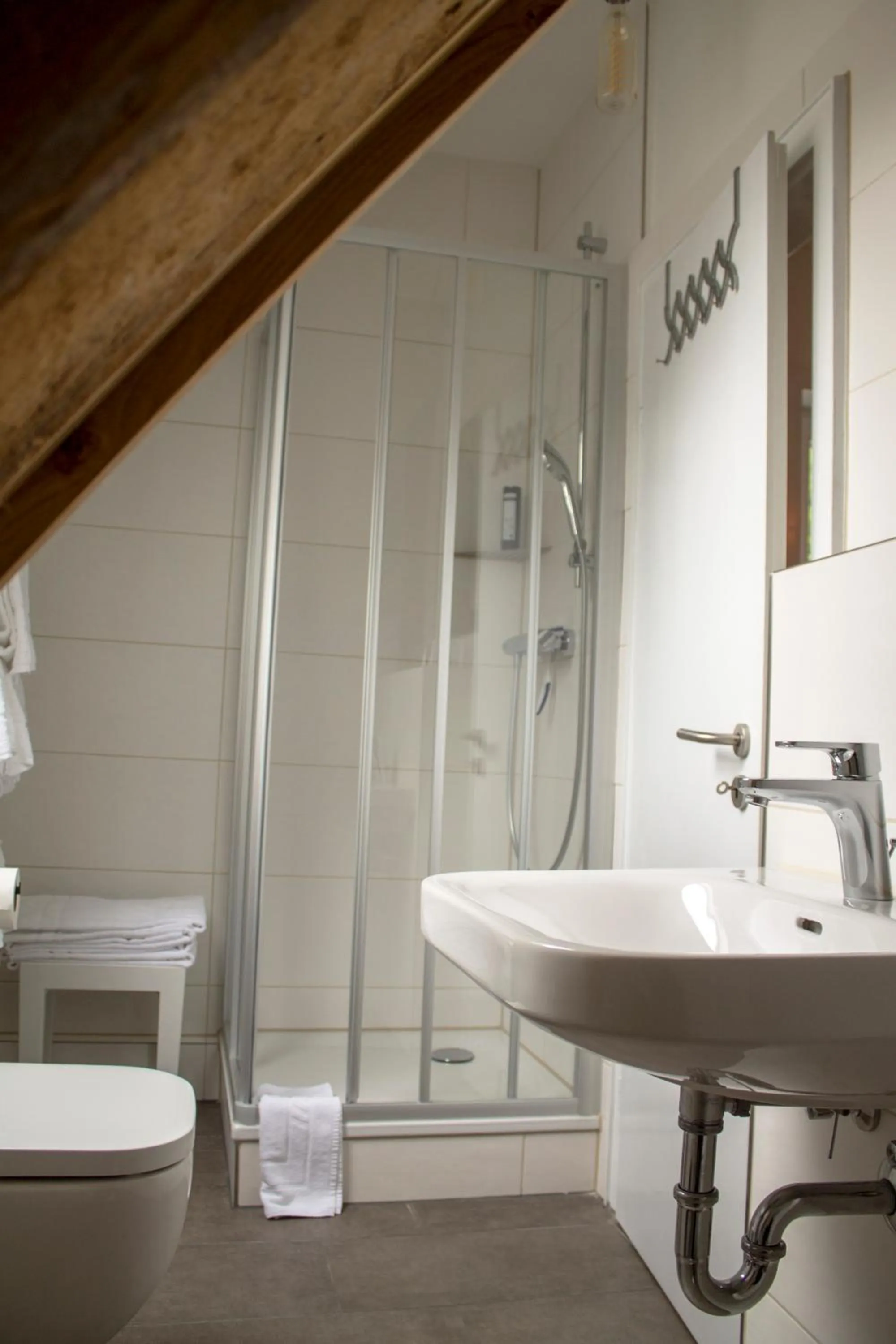 Shower in Flair Hotel Zur Eiche