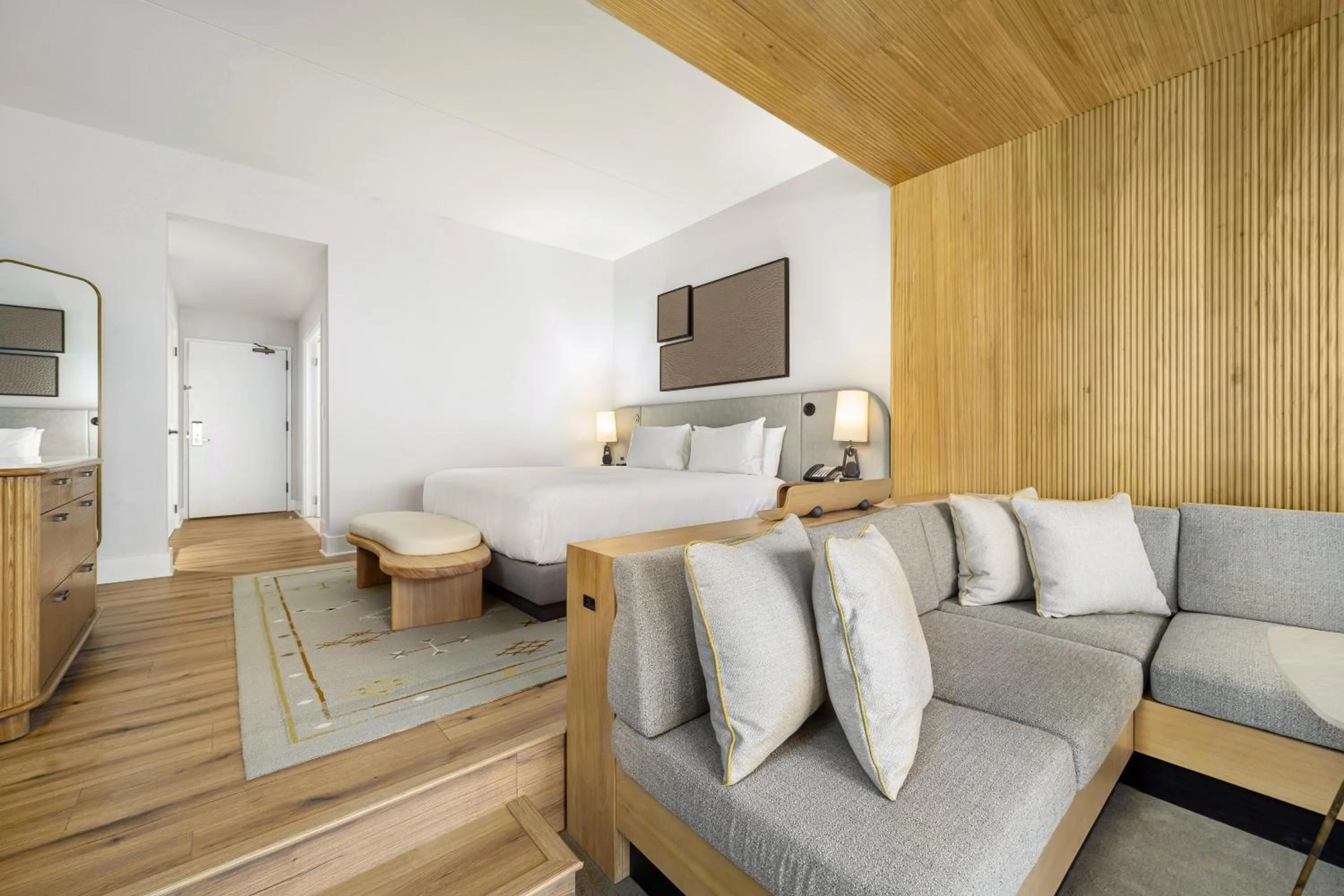 Bed in Grand Hyatt Indian Wells Resort & Villas