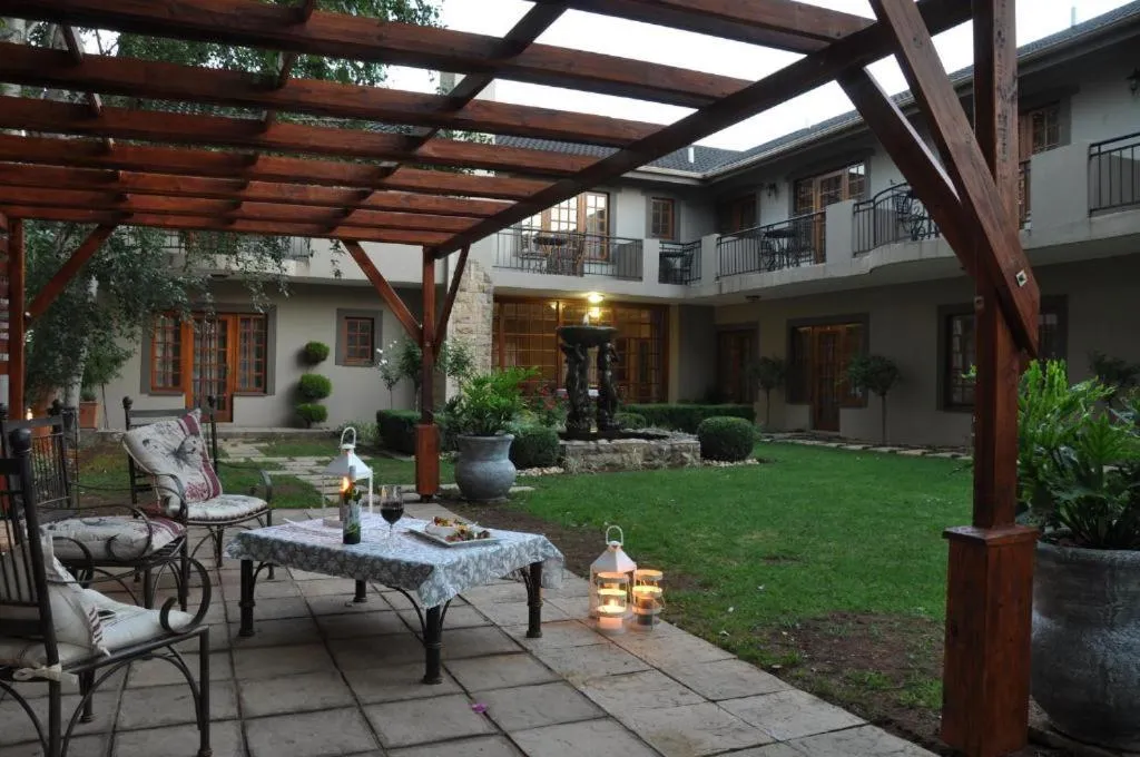 Garden in College Lodge